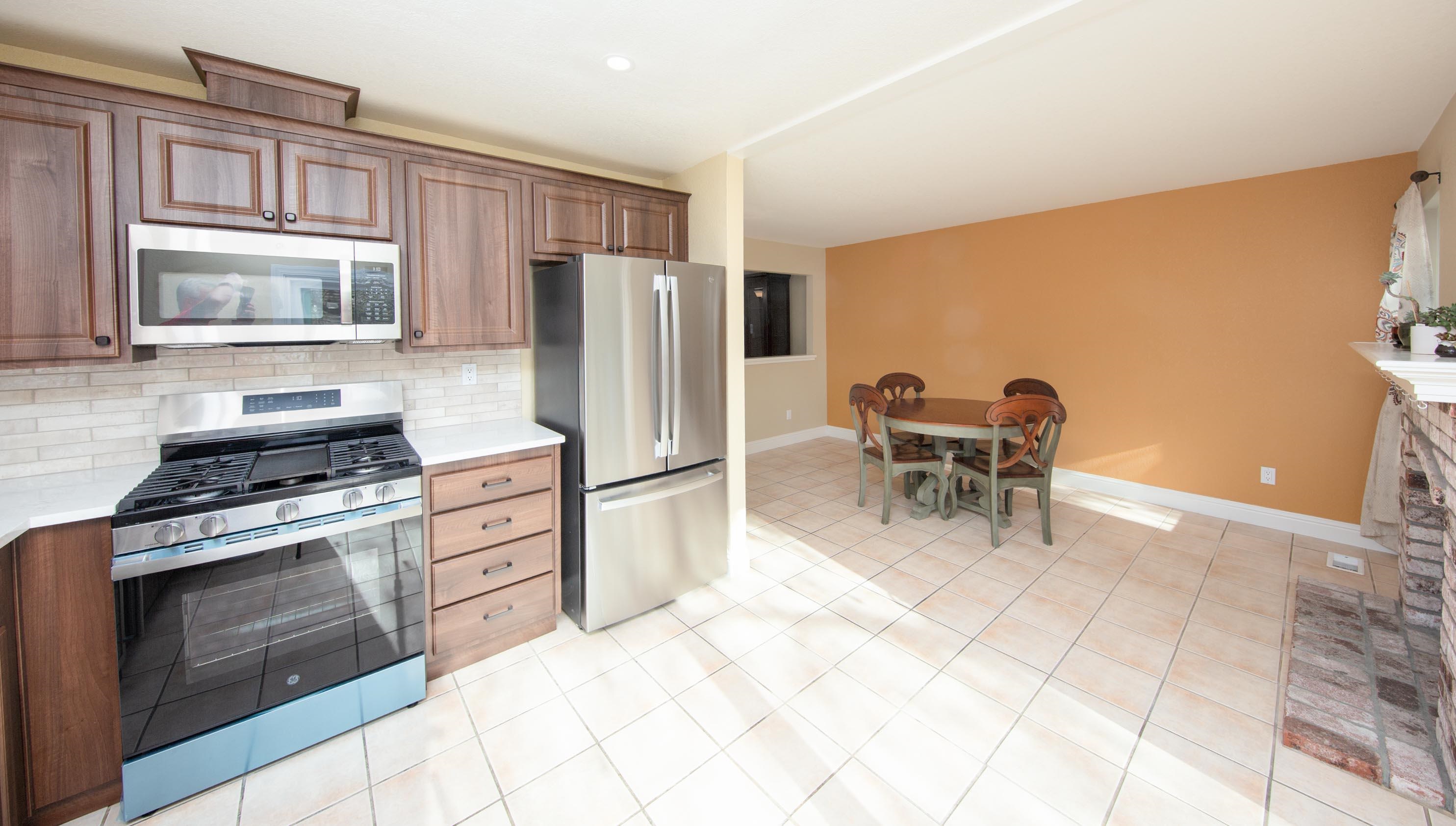 Detail Gallery Image 27 of 43 For 7546 Rolling Hills Cir, Dublin,  CA 94568 - 3 Beds | 2/1 Baths