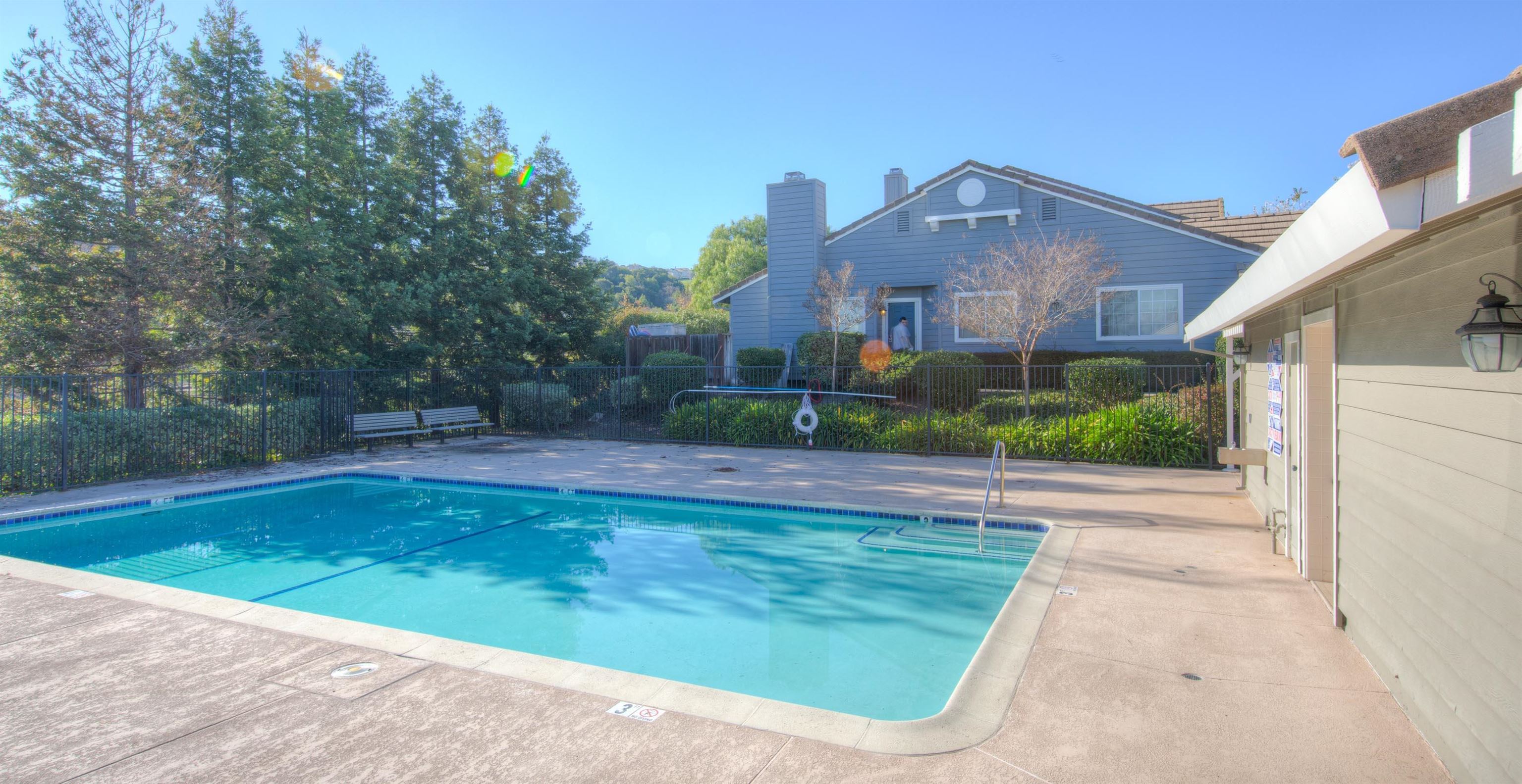 Detail Gallery Image 36 of 43 For 7546 Rolling Hills Cir, Dublin,  CA 94568 - 3 Beds | 2/1 Baths