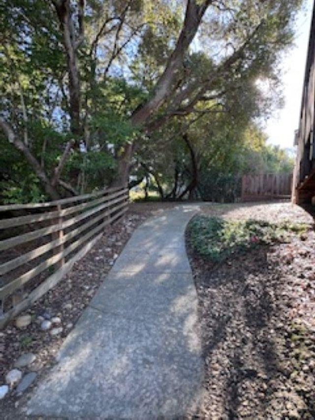 Detail Gallery Image 40 of 43 For 7546 Rolling Hills Cir, Dublin,  CA 94568 - 3 Beds | 2/1 Baths