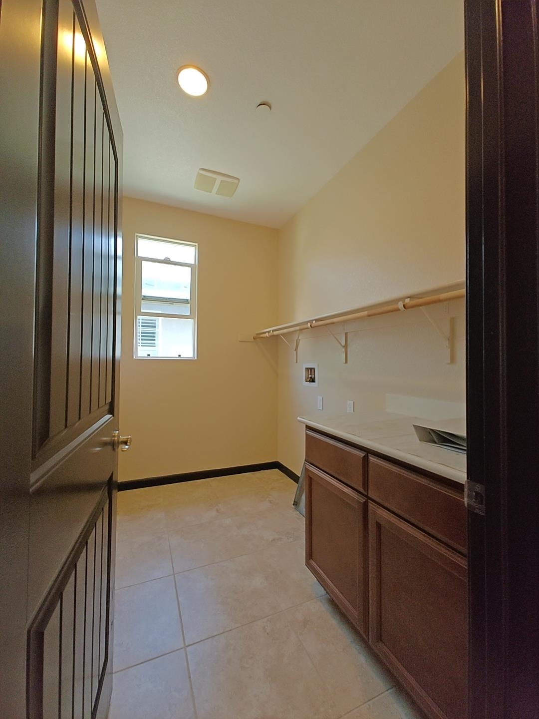 Detail Gallery Image 19 of 36 For 7283 Abbey Dr, Vallejo,  CA 94591 - 4 Beds | 3/1 Baths