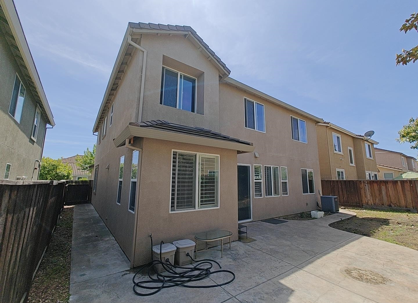 Detail Gallery Image 33 of 36 For 7283 Abbey Dr, Vallejo,  CA 94591 - 4 Beds | 3/1 Baths