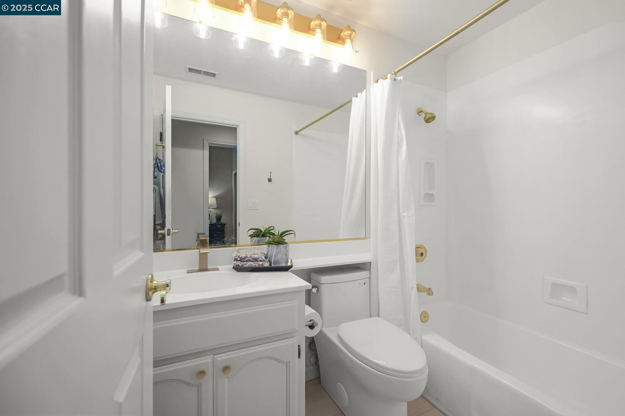 Photo #20: 41119954 Listing: Photo #20