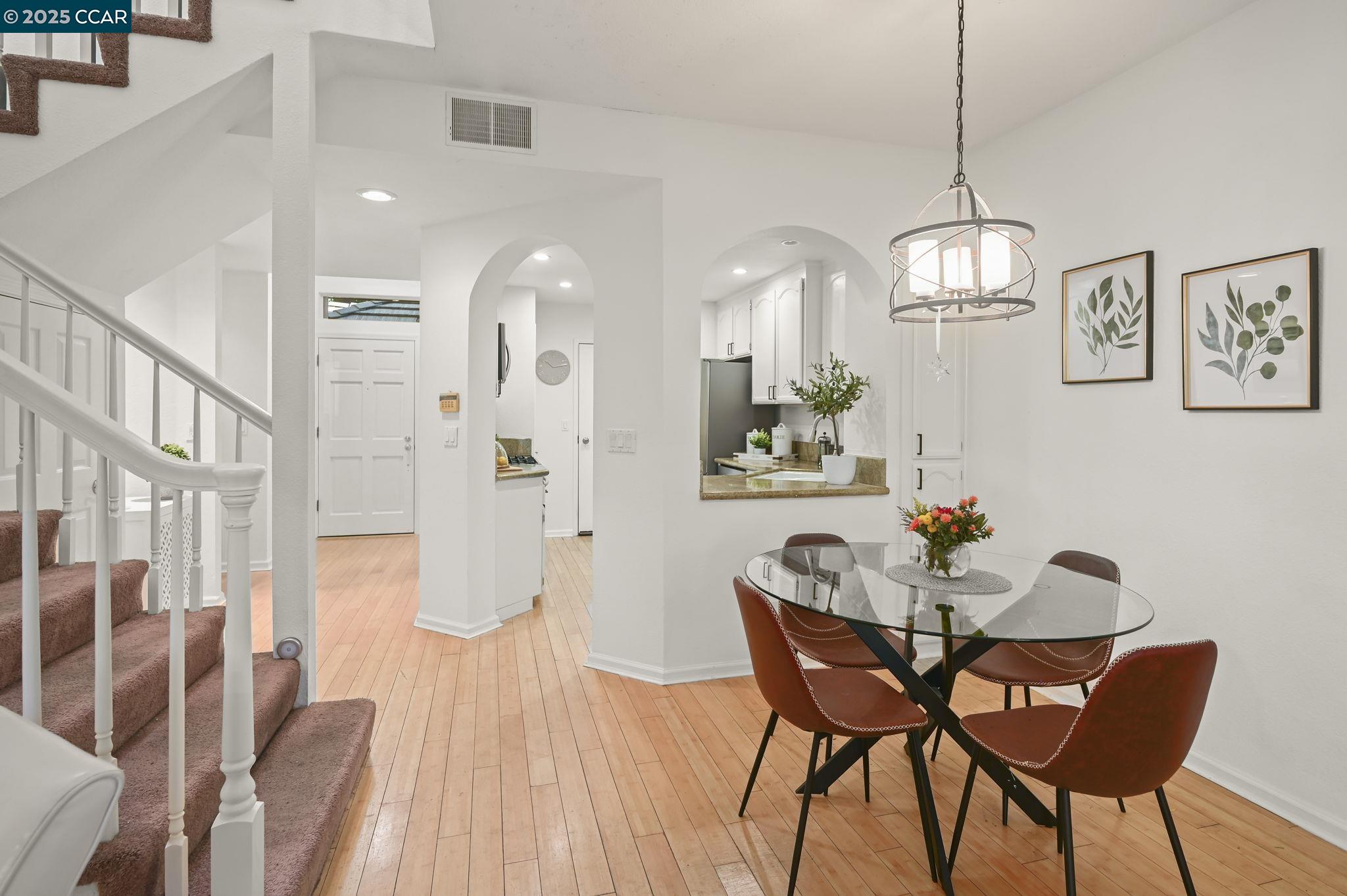 Photo #10: 41119954 Listing: Photo #10