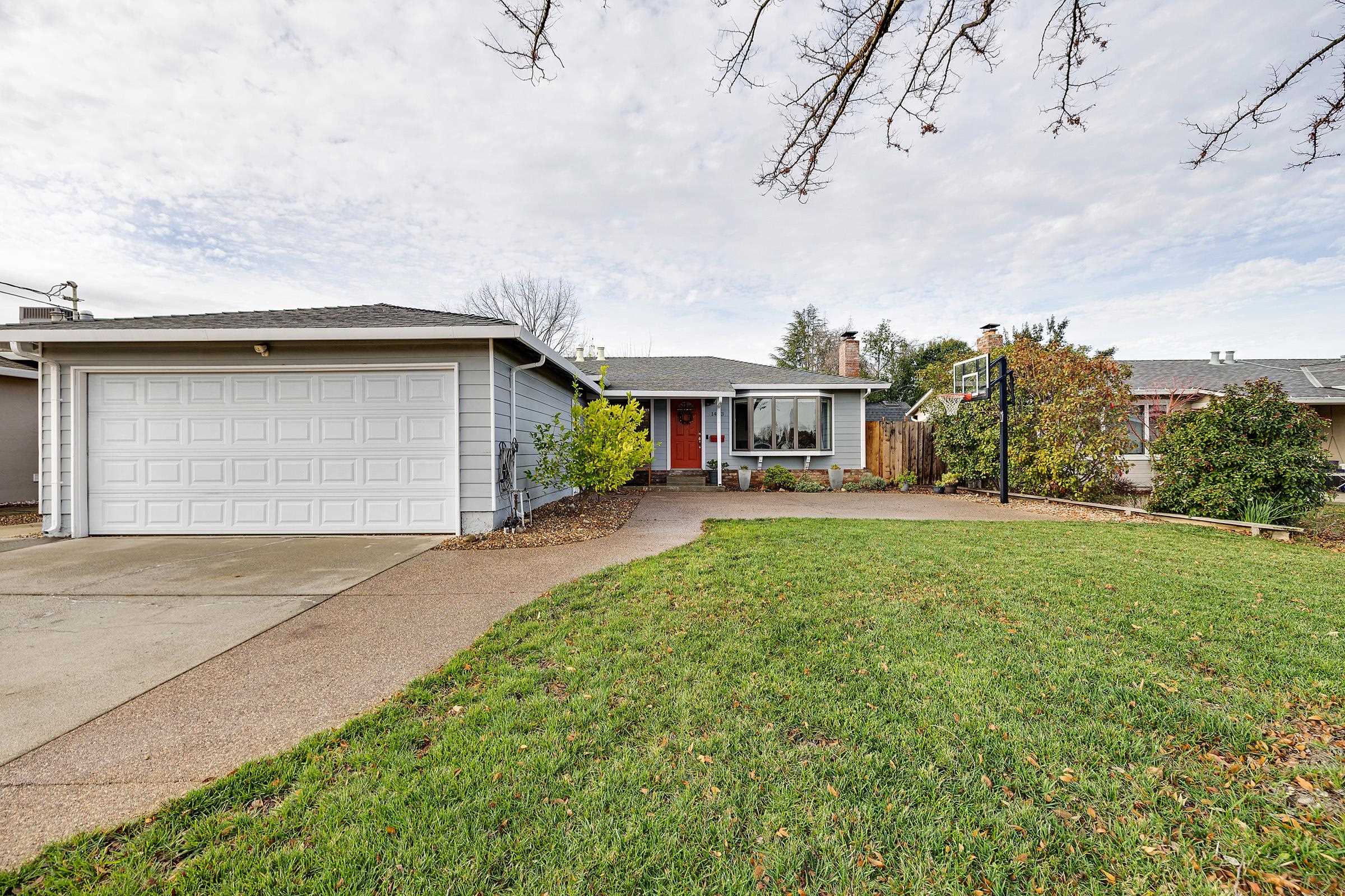 Detail Gallery Image 2 of 27 For 1443 Wagoner Drive, Livermore,  CA 94550 - 4 Beds | 2 Baths