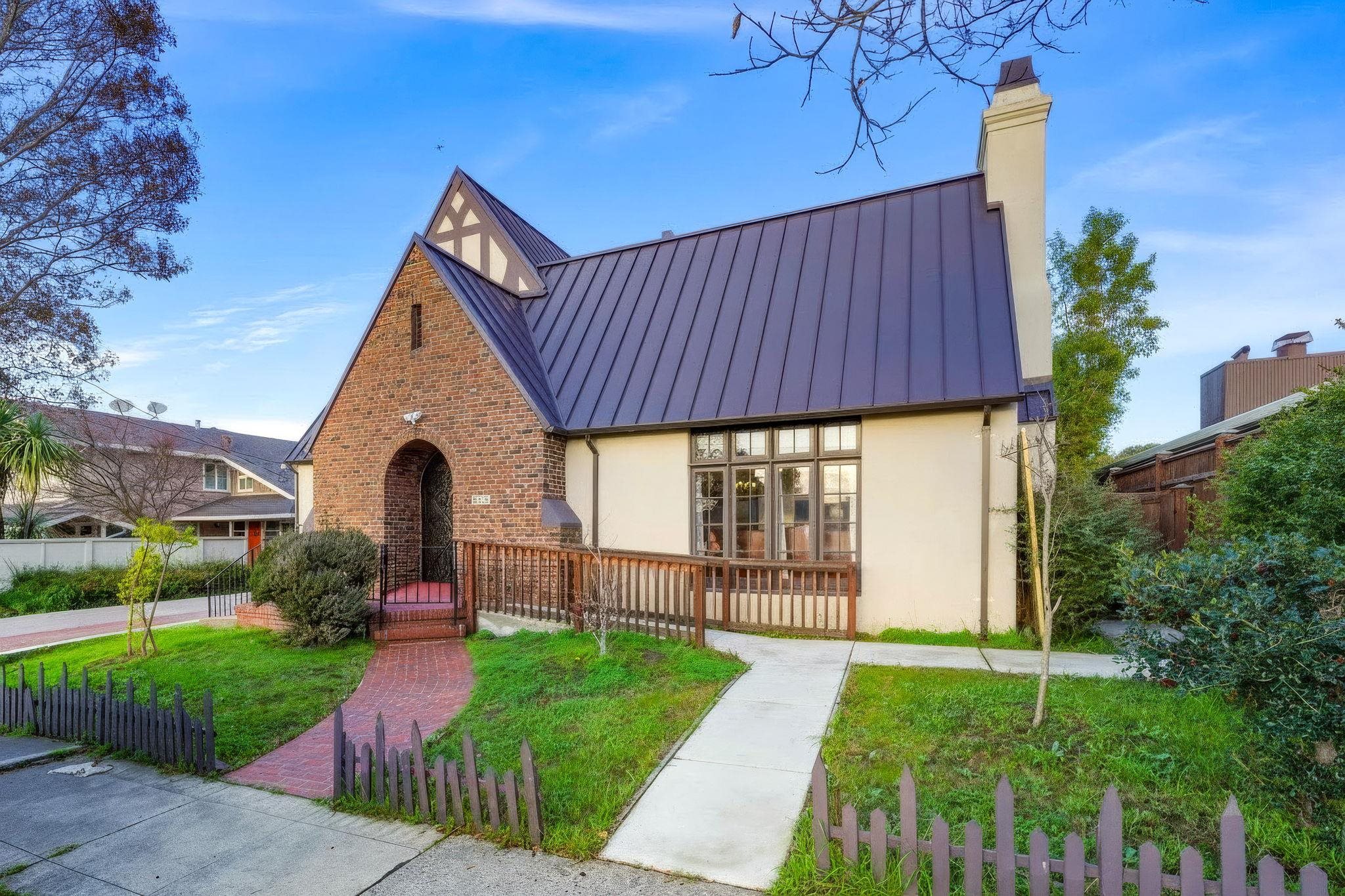 Detail Gallery Image 2 of 32 For 22128 Prospect St, Hayward,  CA 94541 - 3 Beds | 2 Baths