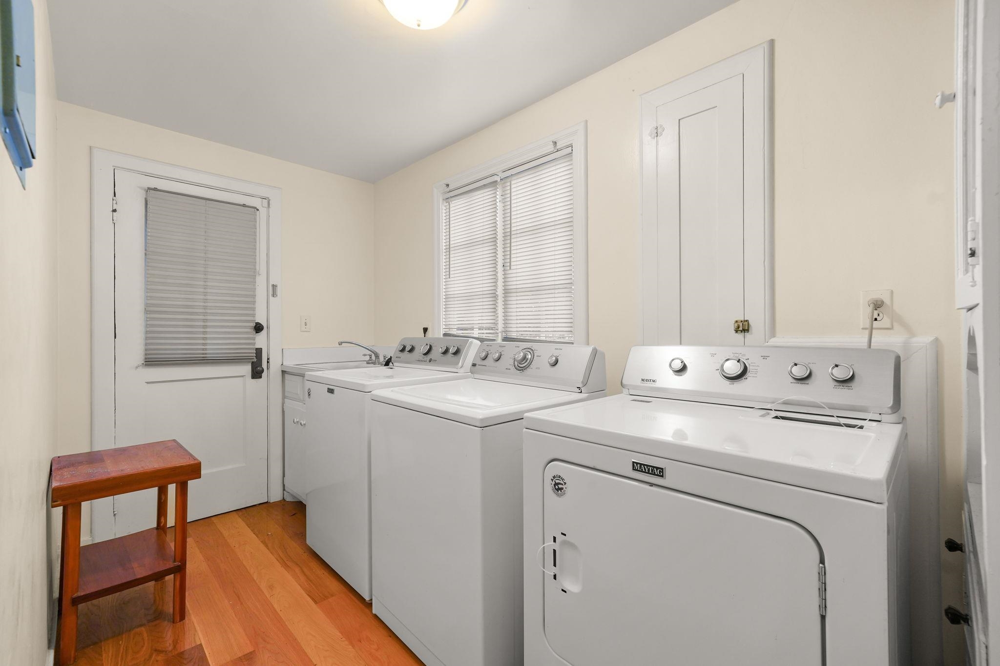 Detail Gallery Image 12 of 32 For 22128 Prospect St, Hayward,  CA 94541 - 3 Beds | 2 Baths