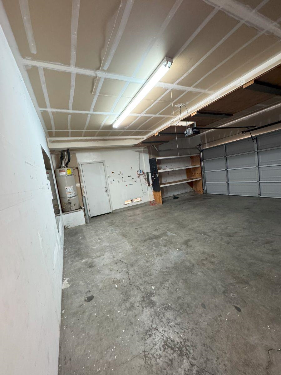 Detail Gallery Image 9 of 31 For 645 Rockspray Cir, Pittsburg,  CA 94565 - 4 Beds | 2/1 Baths