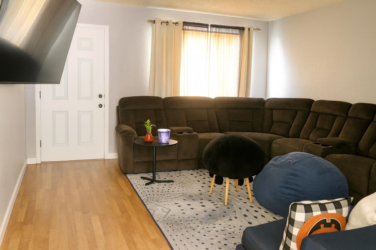 Detail Gallery Image 22 of 48 For 5702 Tucson Dr, San Jose,  CA 95118 - – Beds | – Baths