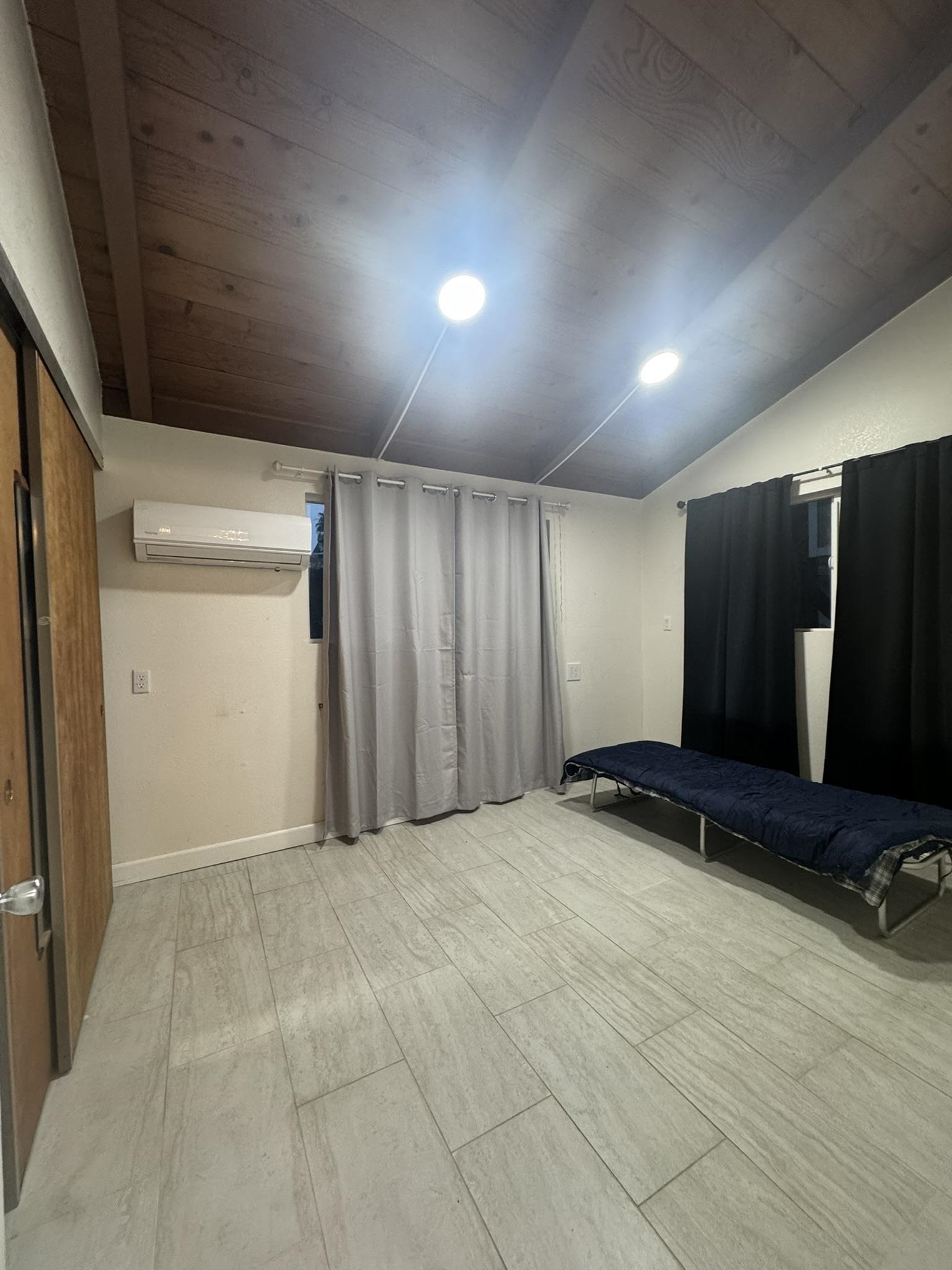 Detail Gallery Image 8 of 31 For 5116 Sandmound Blvd, Oakley,  CA 94561 - 2 Beds | 2 Baths