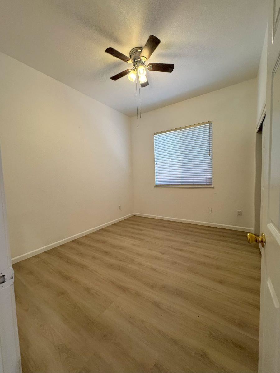 Detail Gallery Image 12 of 22 For 2638 Breaker Way, Stockton,  CA 95209 - 4 Beds | 2 Baths