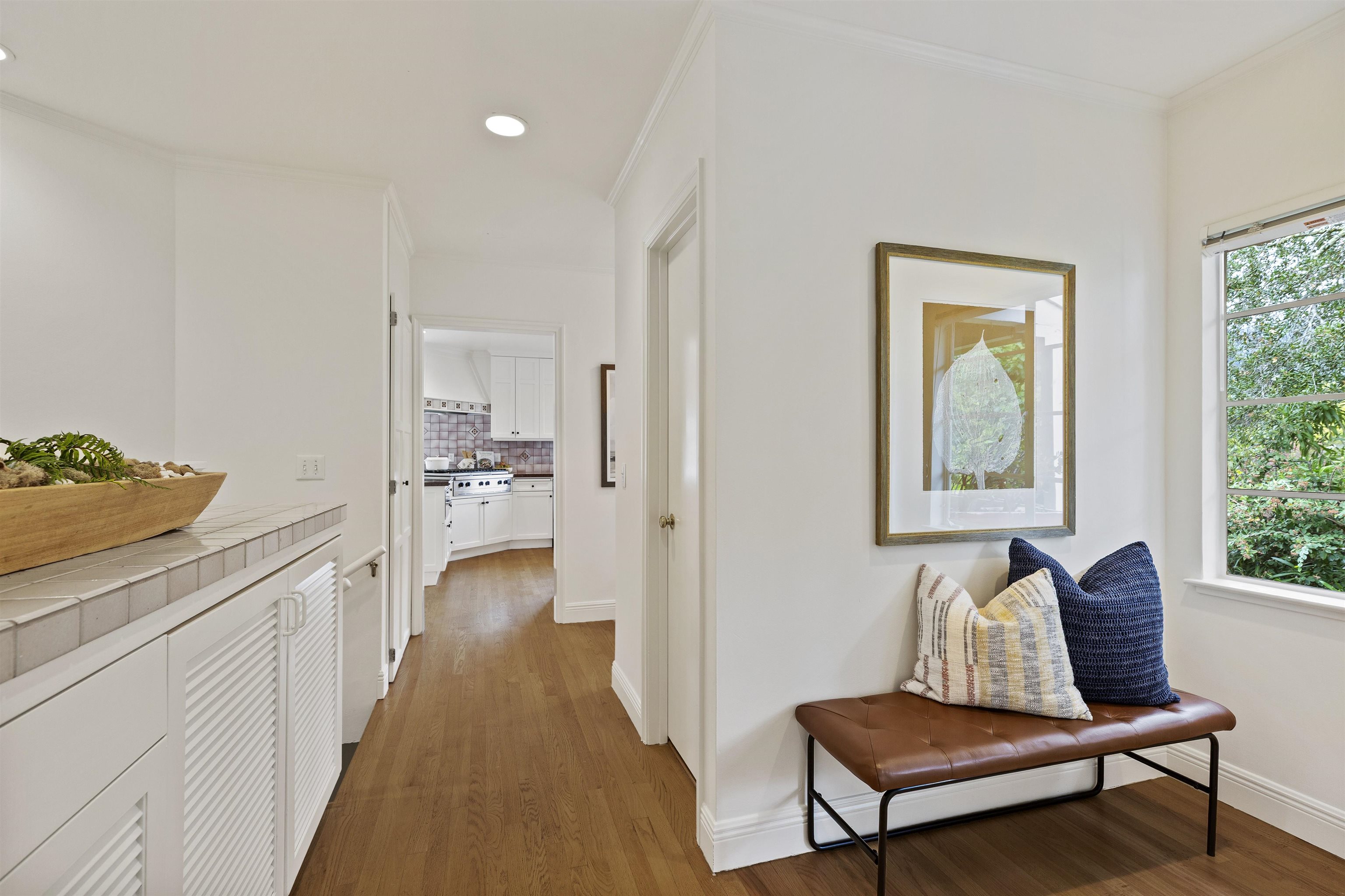 Detail Gallery Image 38 of 59 For 59 Hacienda Cir, Orinda,  CA 94563 - 4 Beds | 4/1 Baths