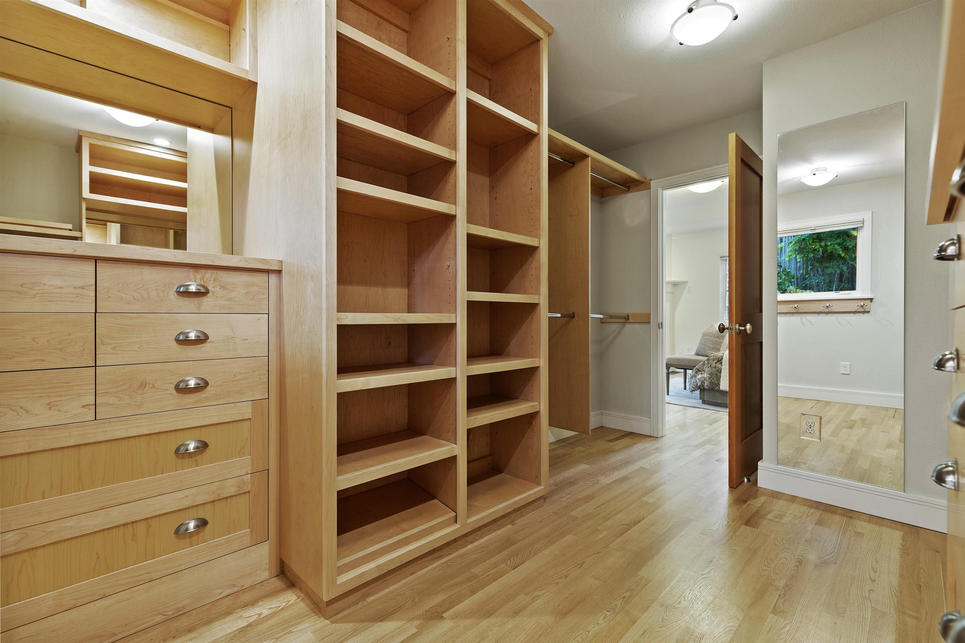 Detail Gallery Image 42 of 59 For 59 Hacienda Cir, Orinda,  CA 94563 - 4 Beds | 4/1 Baths