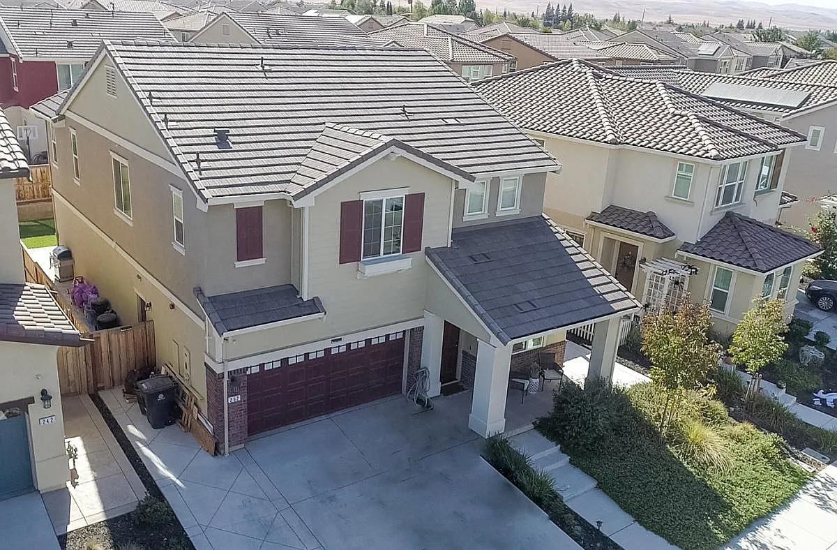 Detail Gallery Image 23 of 25 For 252 Lasata Dr, Tracy,  CA 95377-8441 - 4 Beds | 2/1 Baths