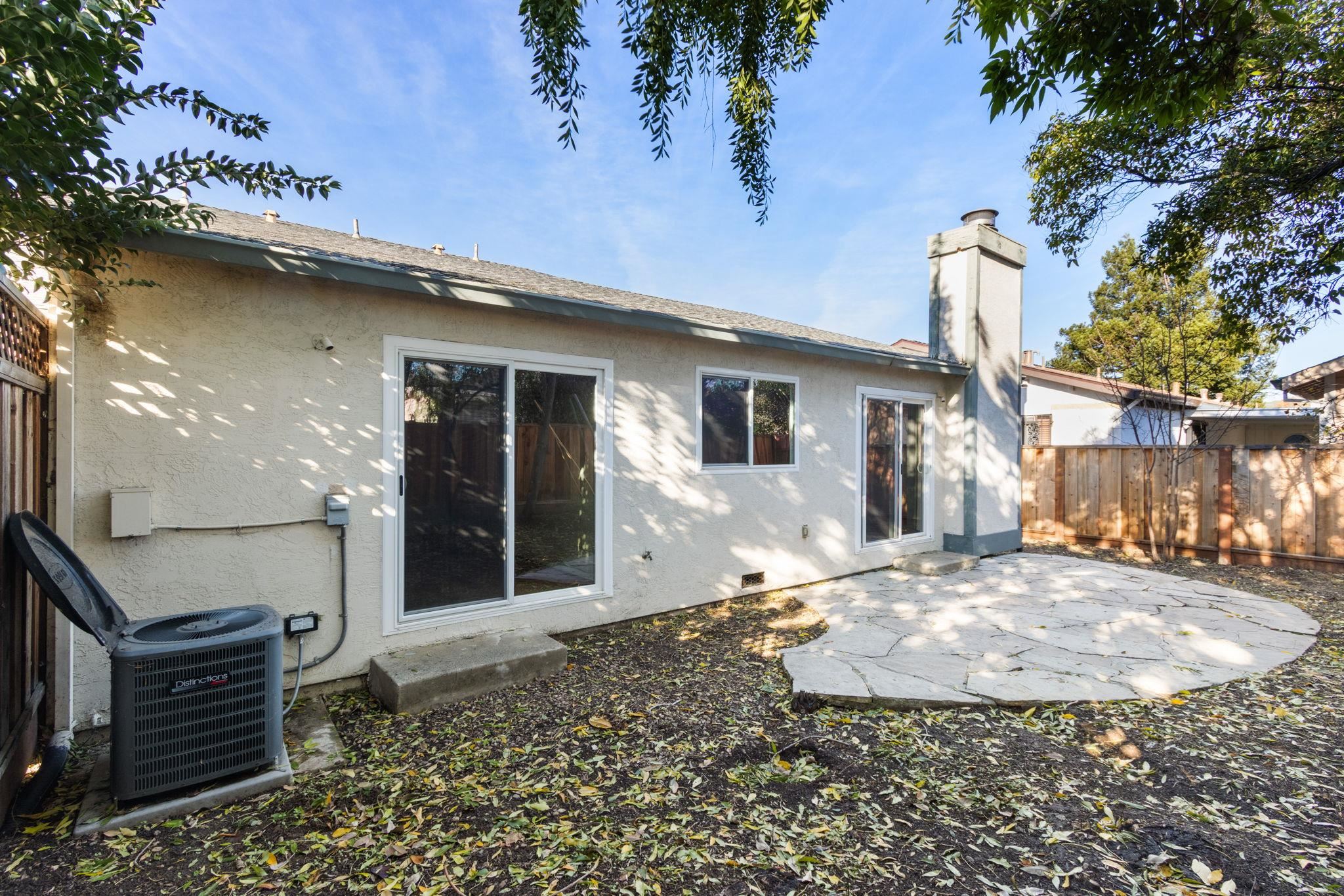 Detail Gallery Image 23 of 32 For 4462 Machado Dr, Concord,  CA 94521 - 2 Beds | 2 Baths