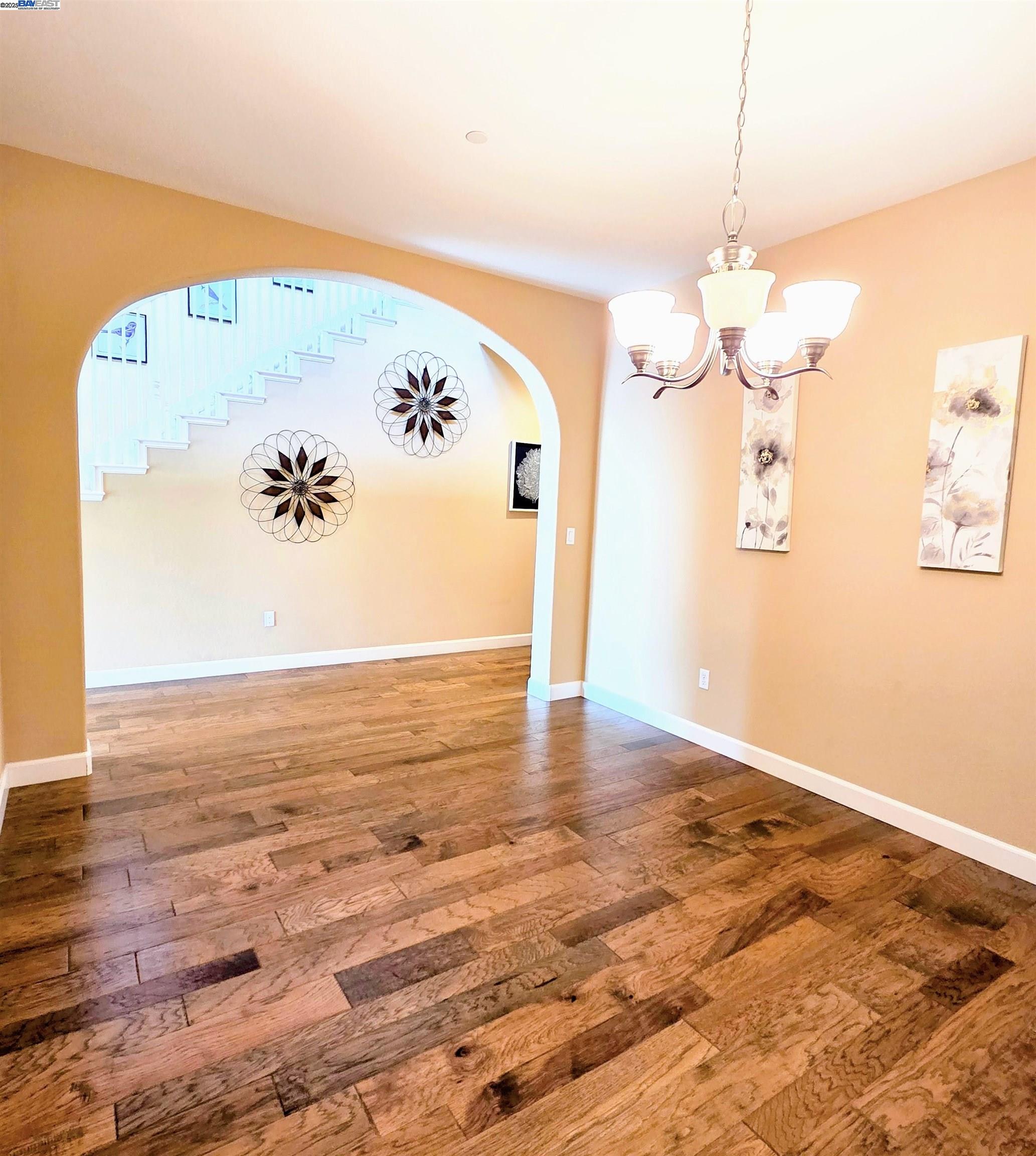 Detail Gallery Image 15 of 51 For 3548 Rapallo Way, Manteca,  CA 95337 - 4 Beds | 3/1 Baths