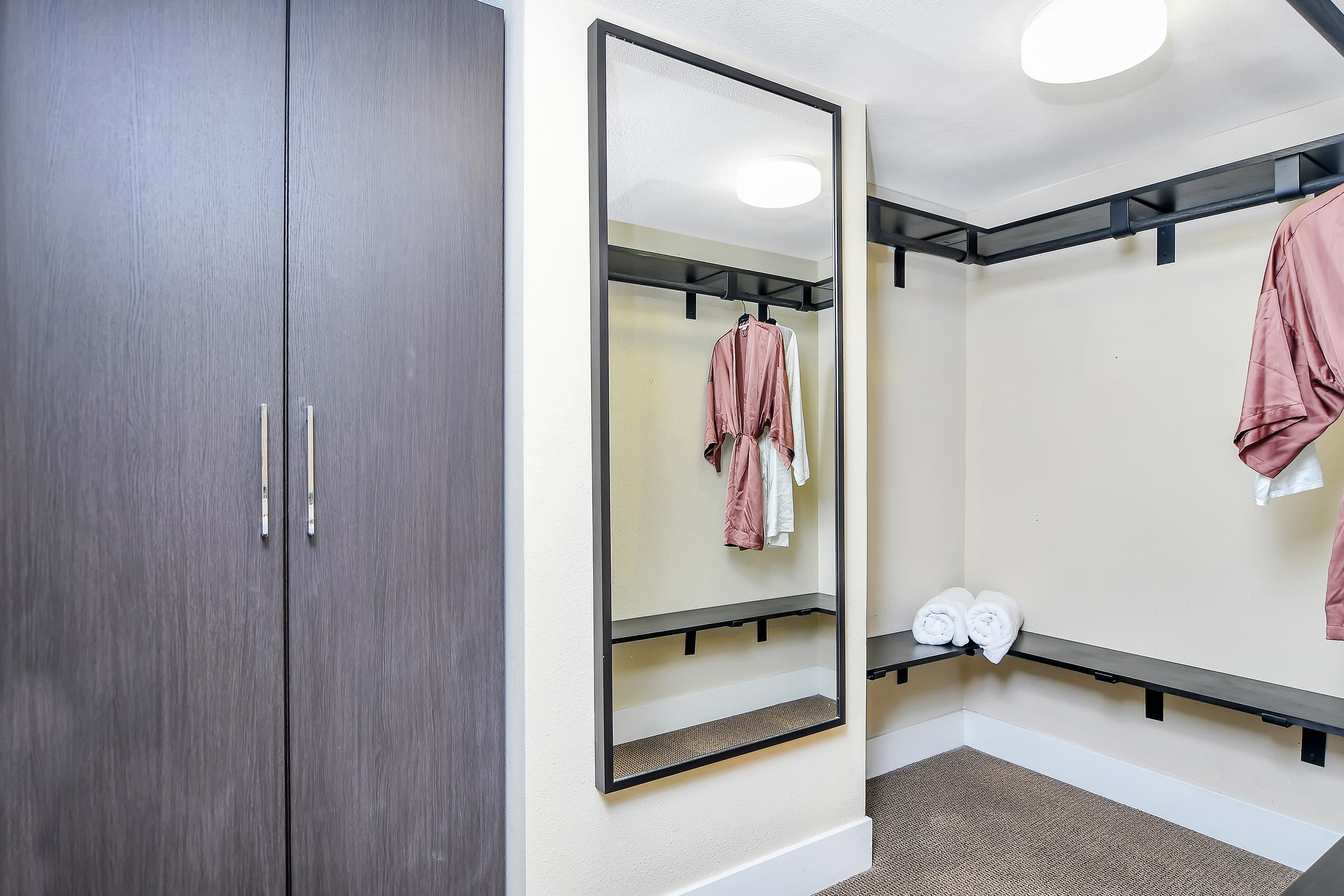 Detail Gallery Image 17 of 25 For 350 E Mission St #108,  San Jose,  CA 95112 - 1 Beds | 1/1 Baths