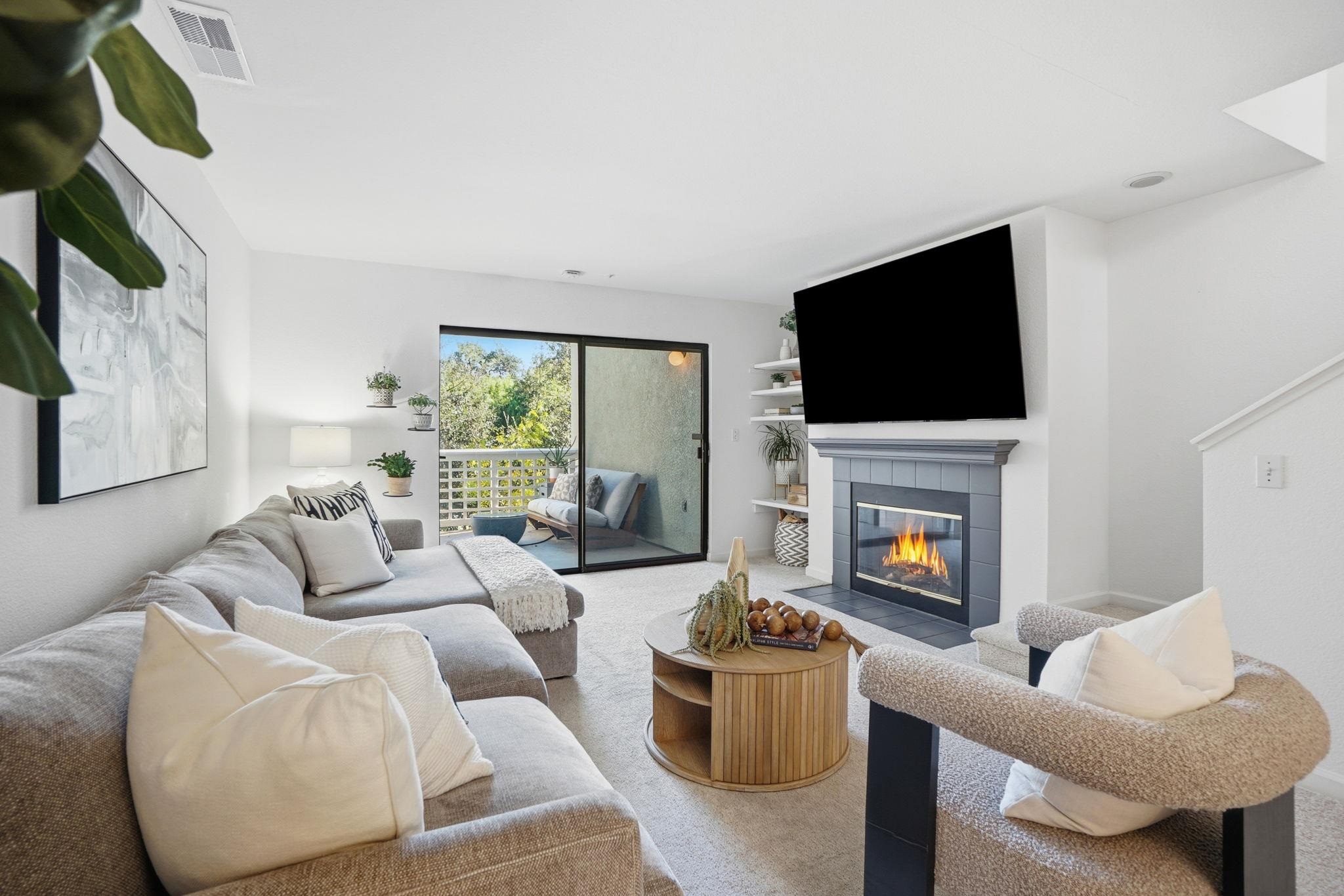 Photo #2: 41119990 Listing: Photo #2