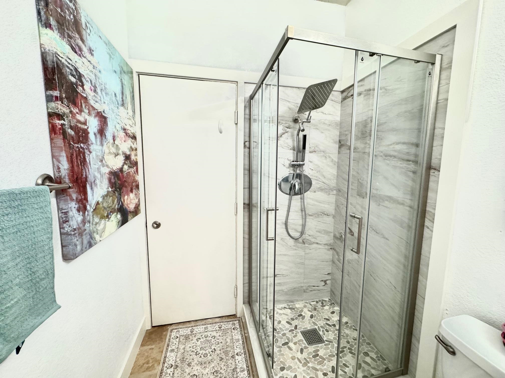 Photo #10: 41119992 Listing: Photo #10