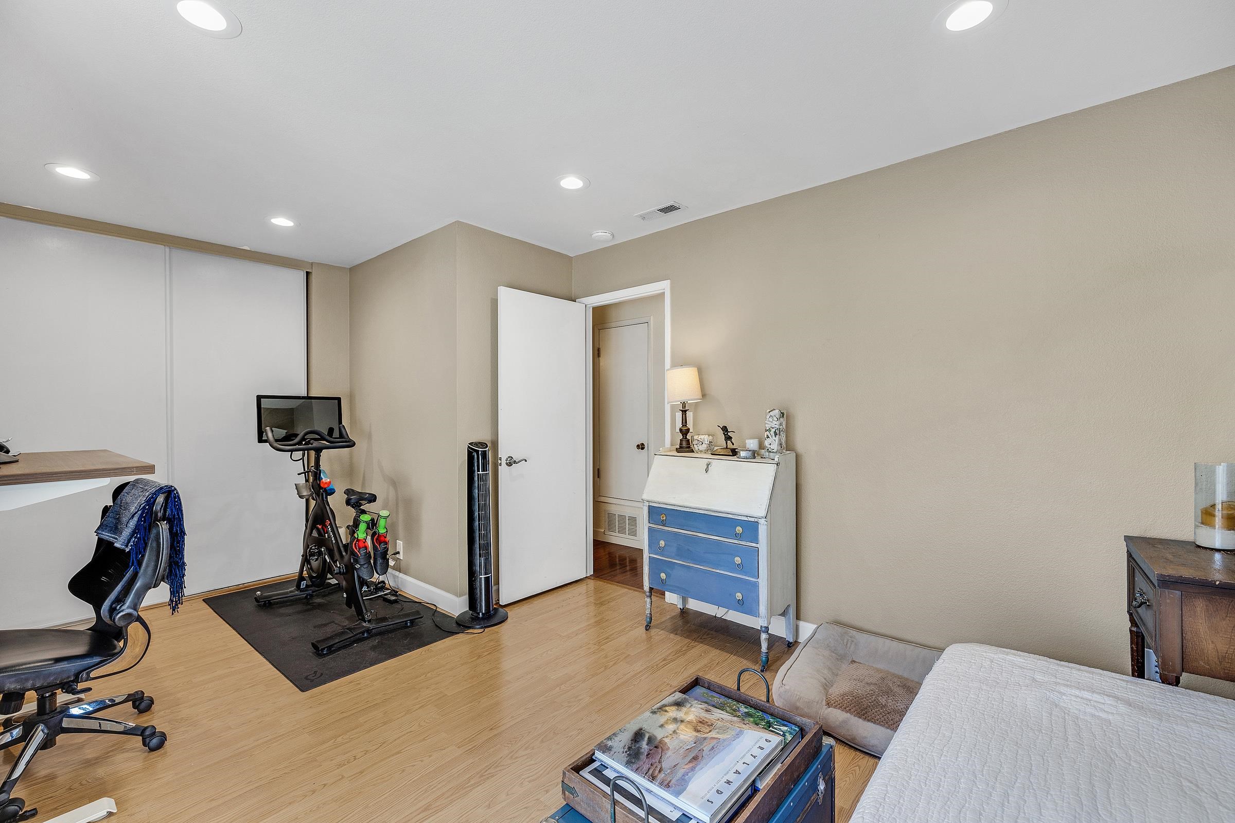 Detail Gallery Image 24 of 30 For 4055 Grama Ter, Fremont,  CA 94536 - 2 Beds | 1/1 Baths