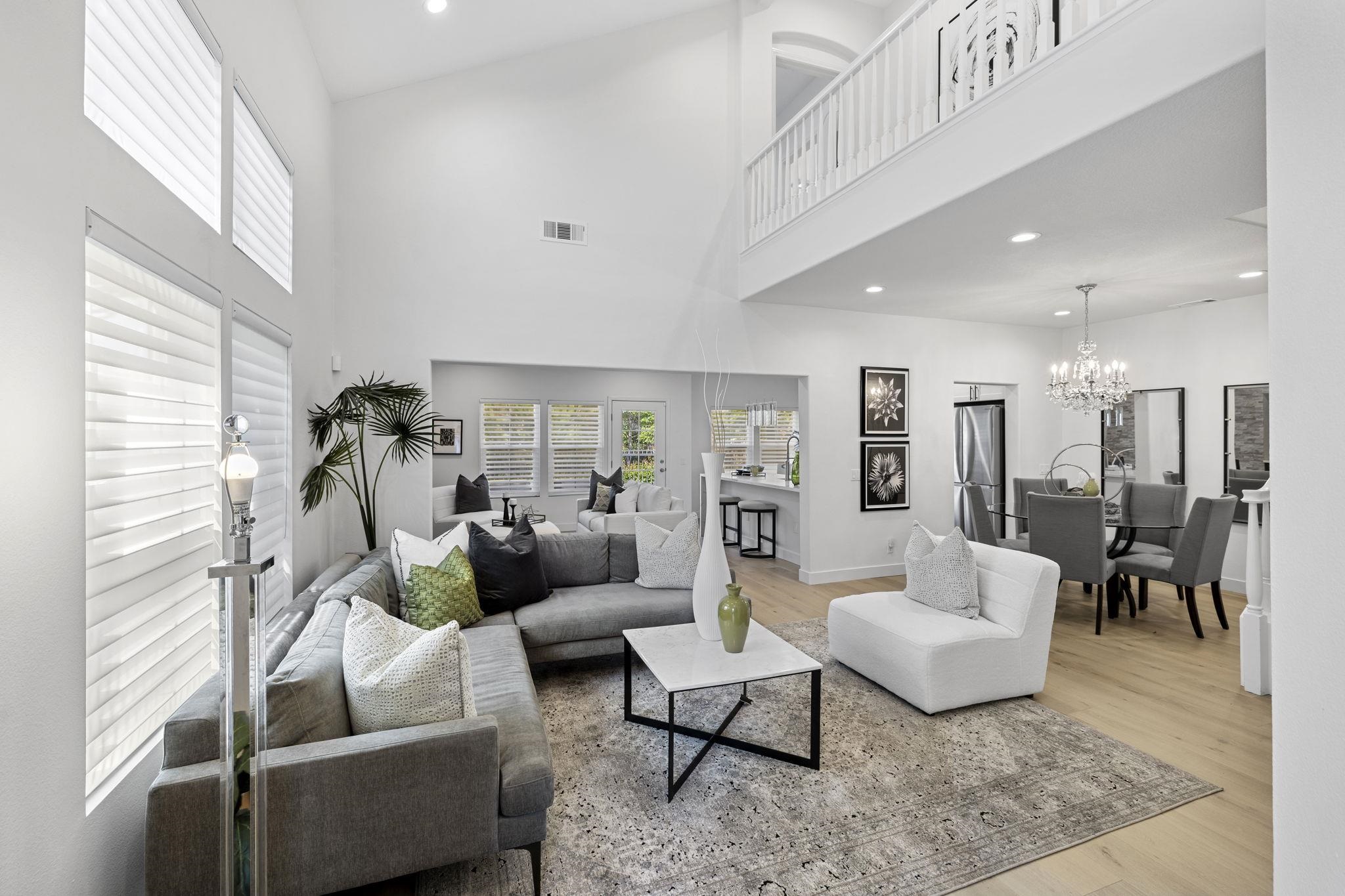 Detail Gallery Image 3 of 32 For 24 Dauphine, Newport Coast,  CA 92657 - 3 Beds | 3 Baths