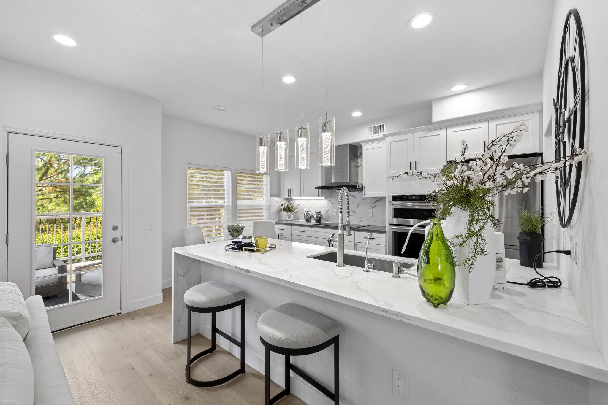 Detail Gallery Image 6 of 32 For 24 Dauphine, Newport Coast,  CA 92657 - 3 Beds | 3 Baths