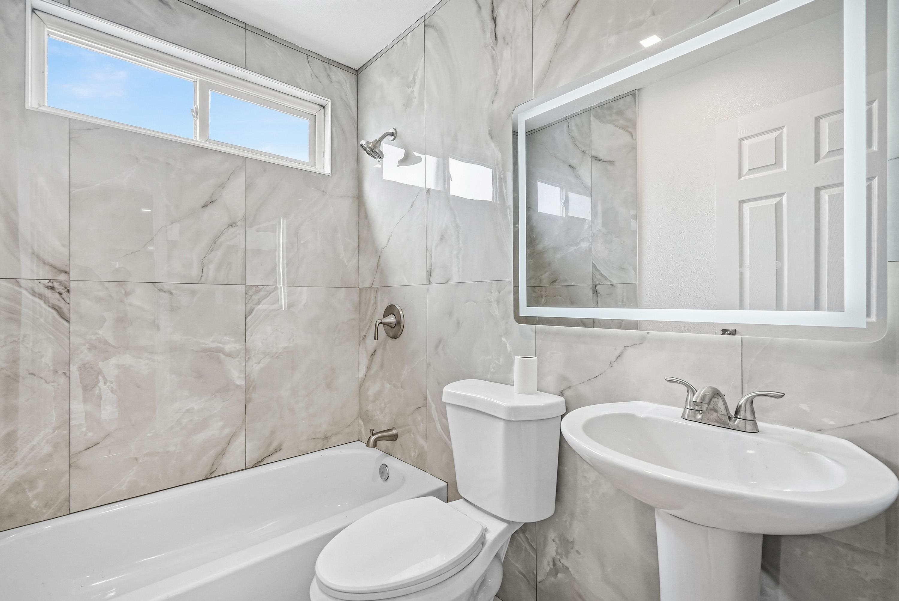 Detail Gallery Image 16 of 56 For 4316 Bidwell Dr., Fremont,  CA 94538 - 7 Beds | 3 Baths