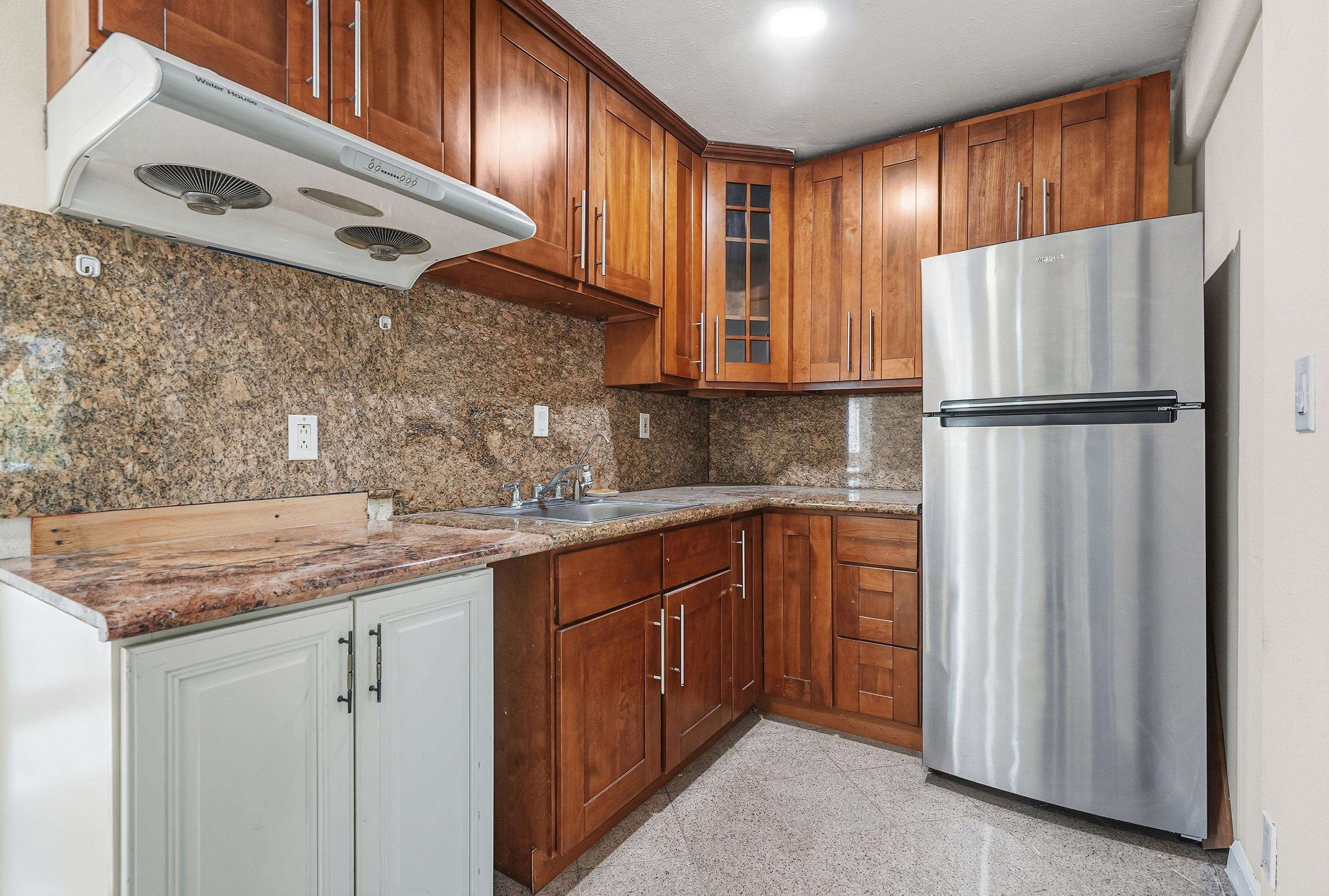 Detail Gallery Image 20 of 56 For 4316 Bidwell Dr., Fremont,  CA 94538 - 7 Beds | 3 Baths