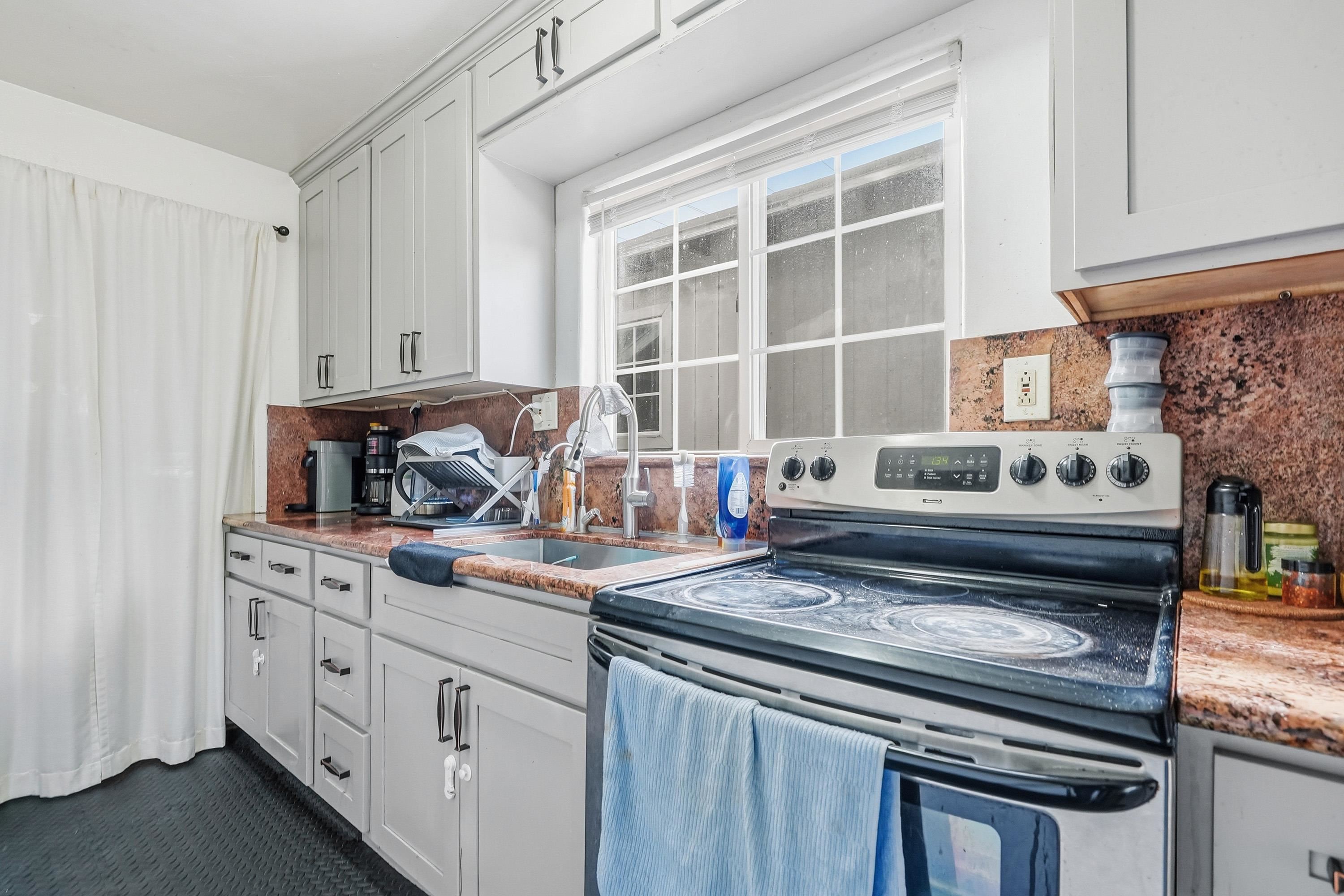 Detail Gallery Image 41 of 56 For 4316 Bidwell Dr., Fremont,  CA 94538 - 7 Beds | 3 Baths