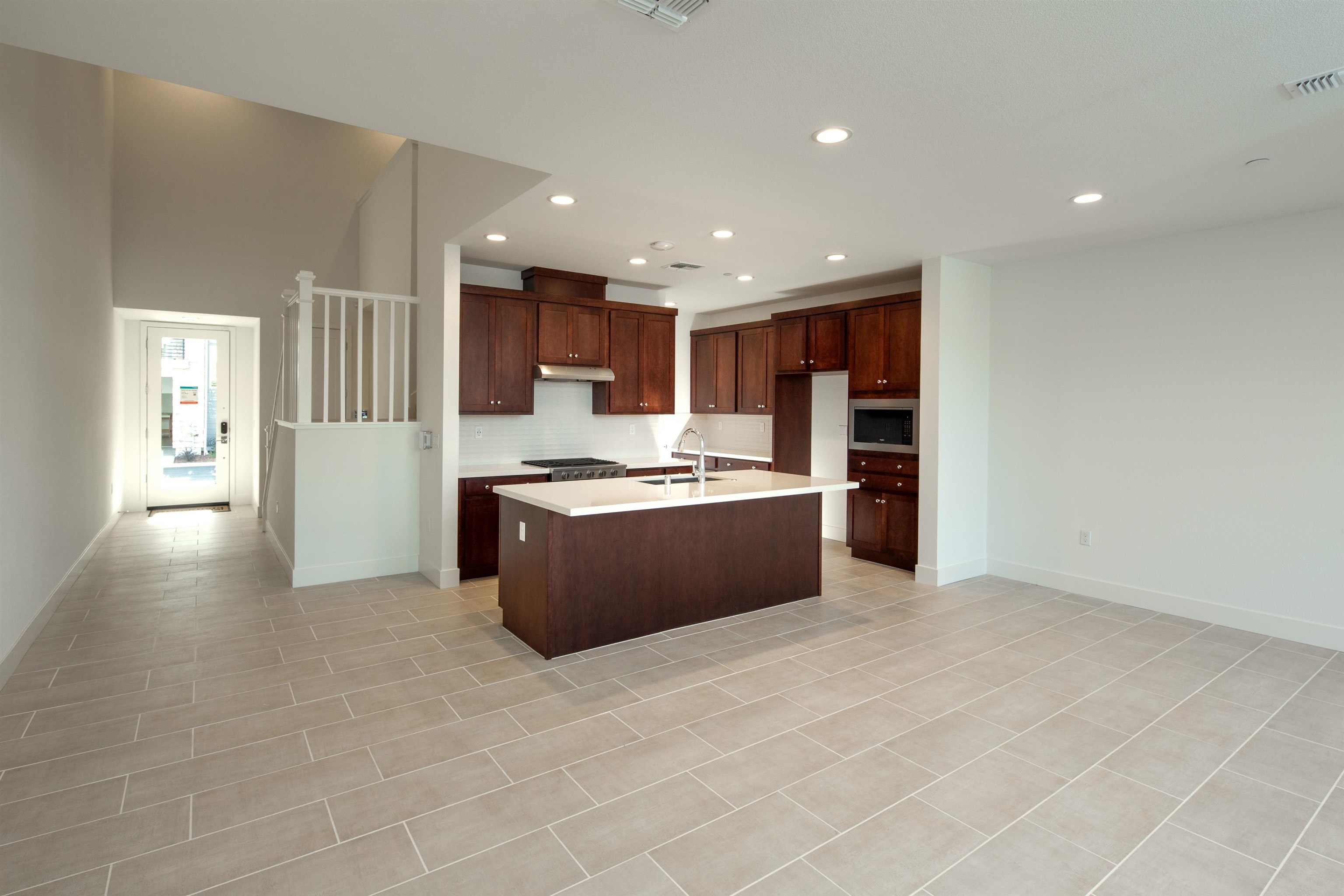 Detail Gallery Image 4 of 12 For 153 Compass Drive #2101,  Napa,  CA 94558 - 3 Beds | 2/1 Baths