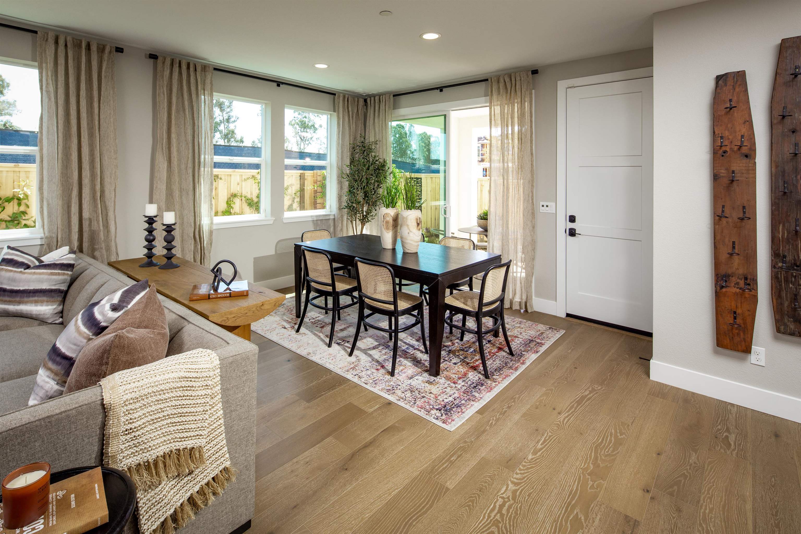 Detail Gallery Image 8 of 25 For 343 Cordelia Drive, Napa,  CA 94558 - 5 Beds | 4/1 Baths