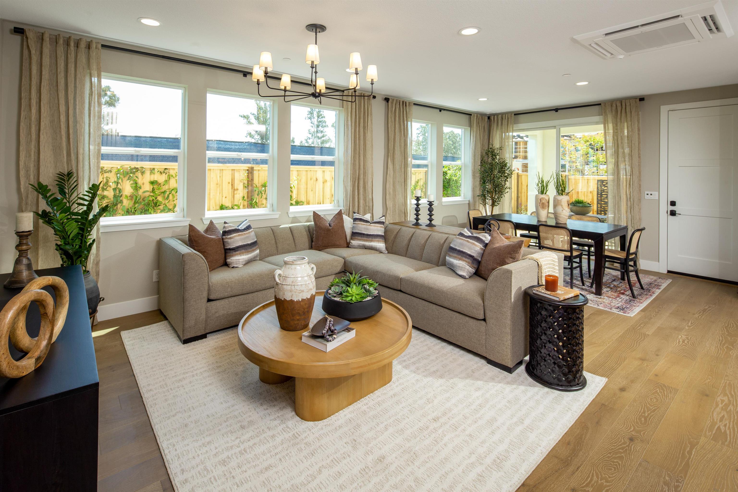 Detail Gallery Image 9 of 25 For 343 Cordelia Drive, Napa,  CA 94558 - 5 Beds | 4/1 Baths