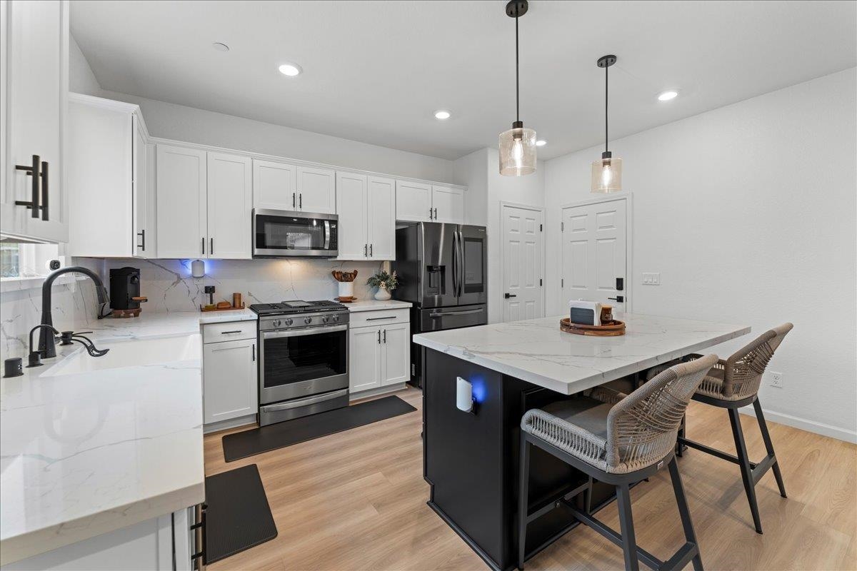 Detail Gallery Image 14 of 51 For 3651 Mcguire Dr, Stockton,  CA 95205 - 4 Beds | 3 Baths