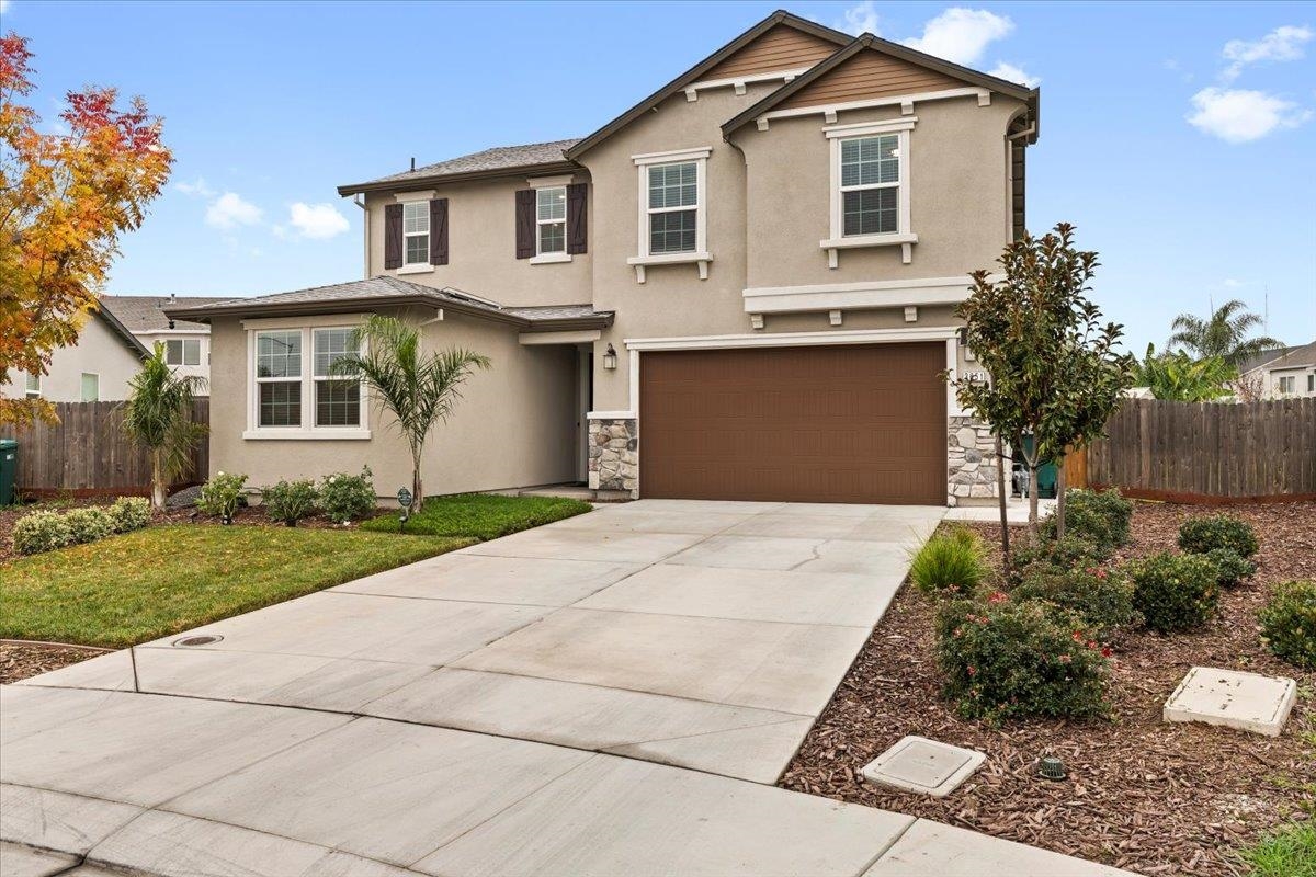 Detail Gallery Image 3 of 51 For 3651 Mcguire Dr, Stockton,  CA 95205 - 4 Beds | 3 Baths