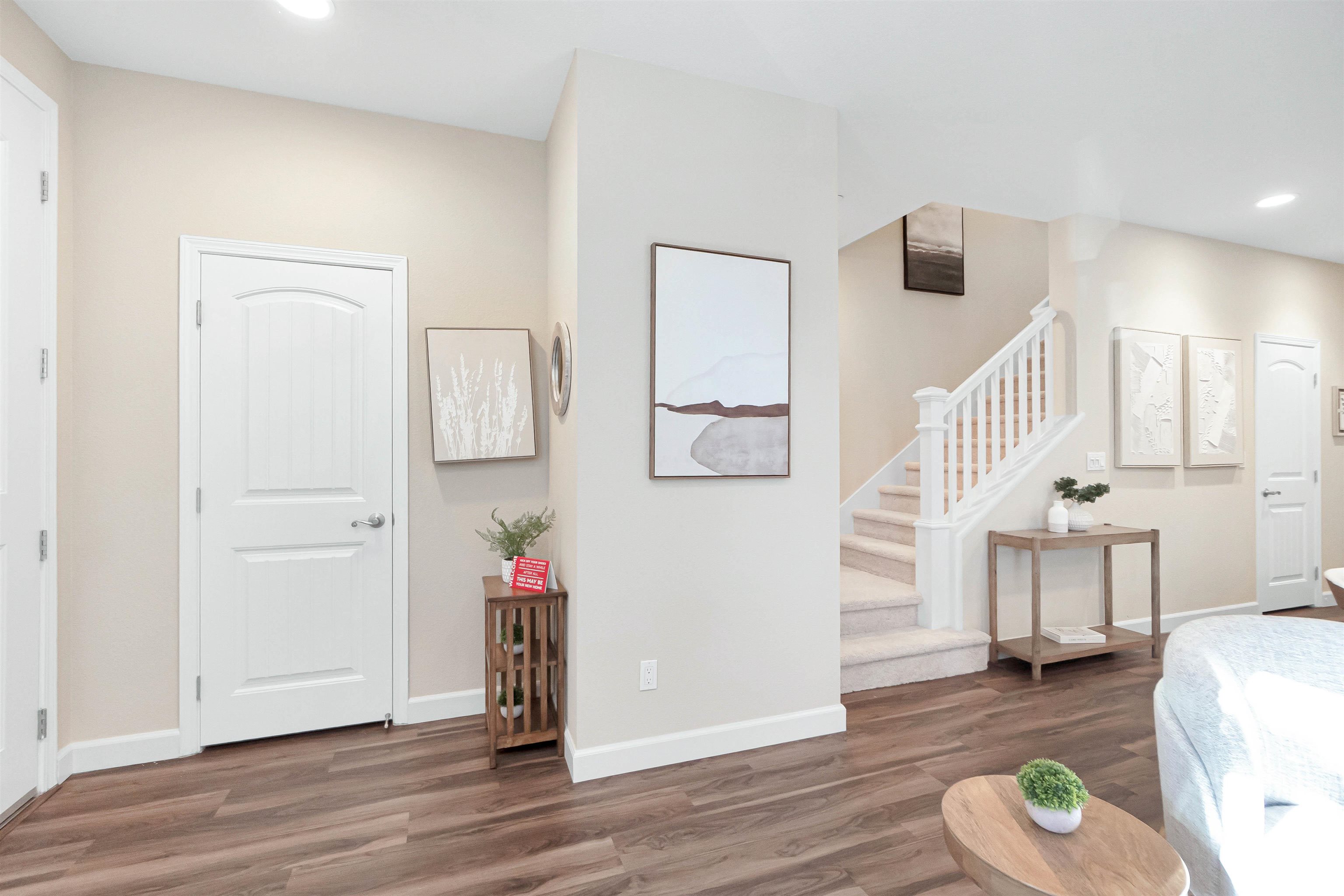 Detail Gallery Image 7 of 44 For 328 C St, Hayward,  CA 94541 - 4 Beds | 2/1 Baths