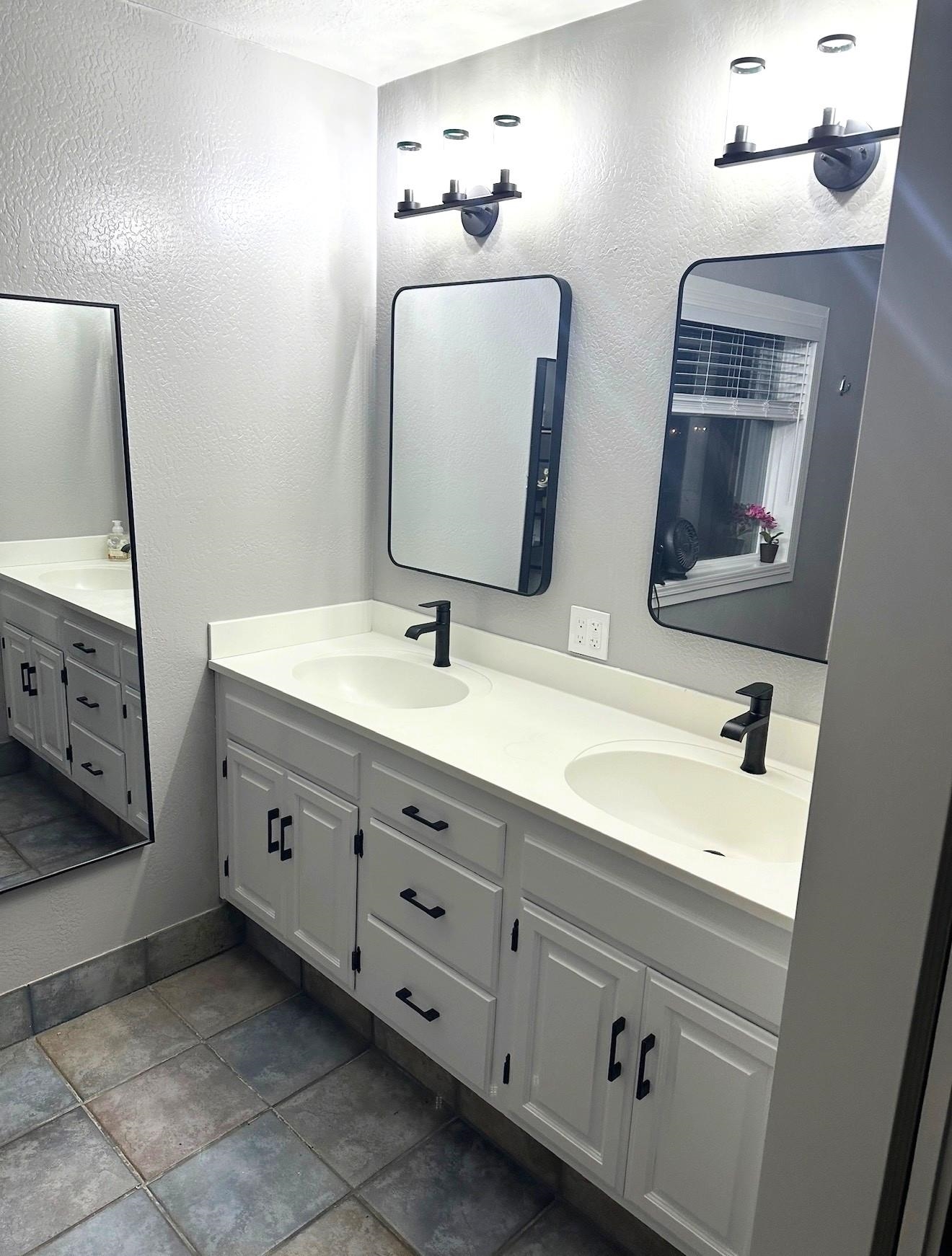 Detail Gallery Image 36 of 59 For 51 Cunha Ct, Oakley,  CA 94561 - 5 Beds | 3 Baths