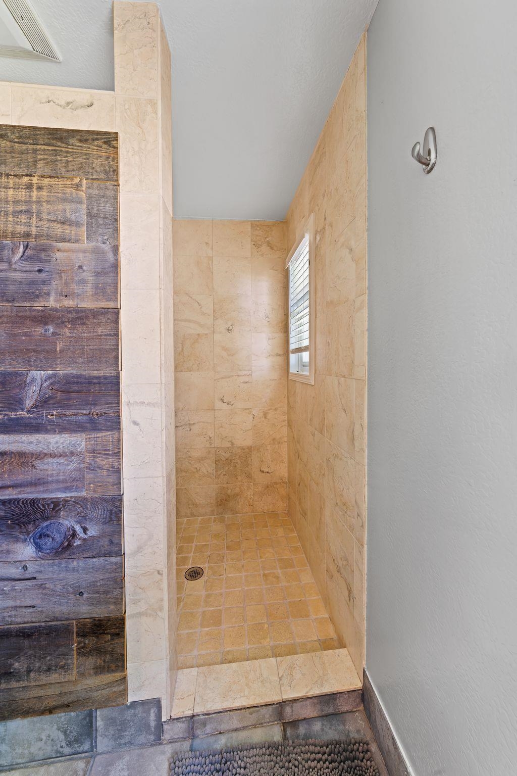 Detail Gallery Image 37 of 59 For 51 Cunha Ct, Oakley,  CA 94561 - 5 Beds | 3 Baths