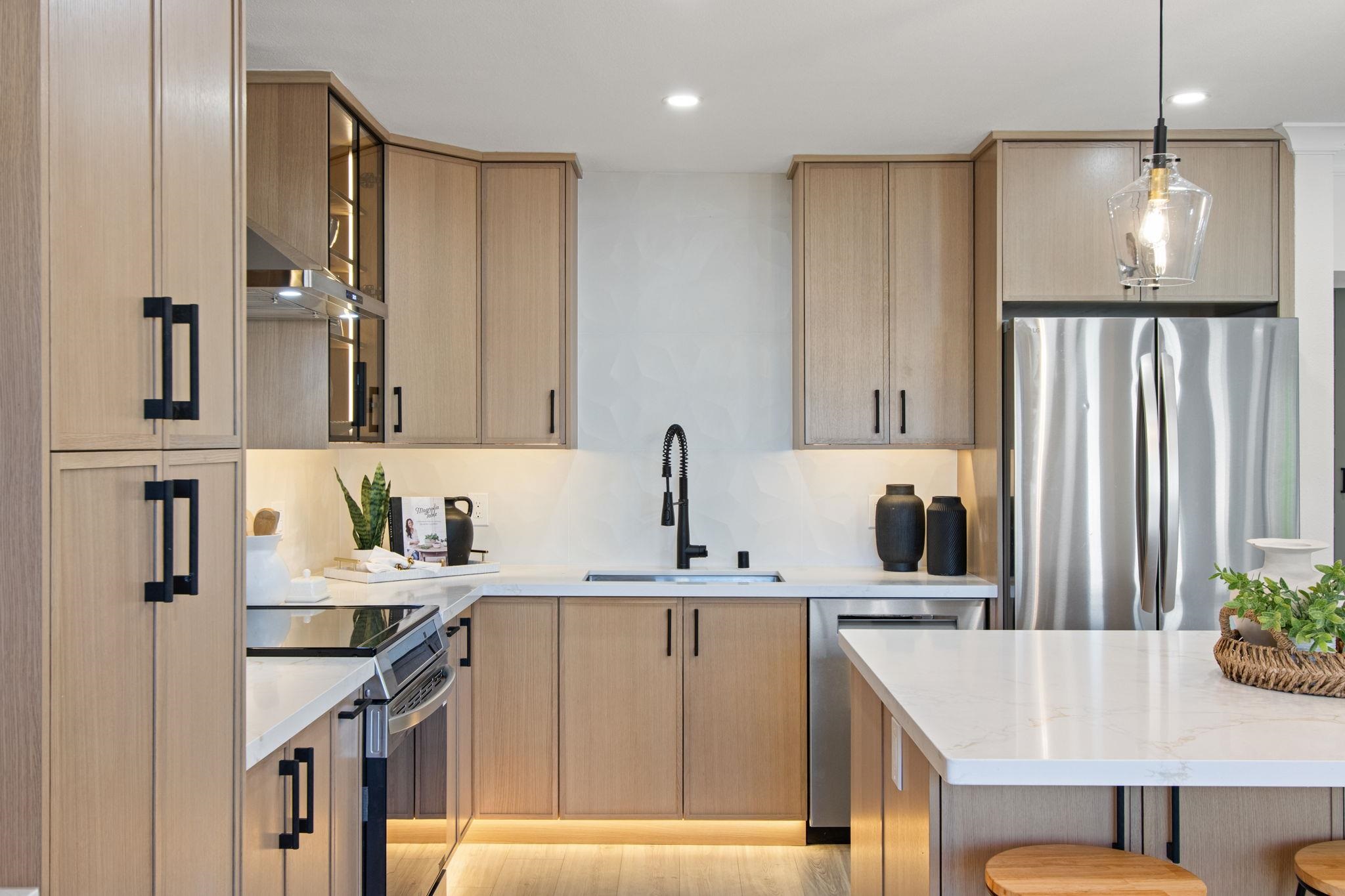 Photo #5: 41120016 Listing: Photo #5