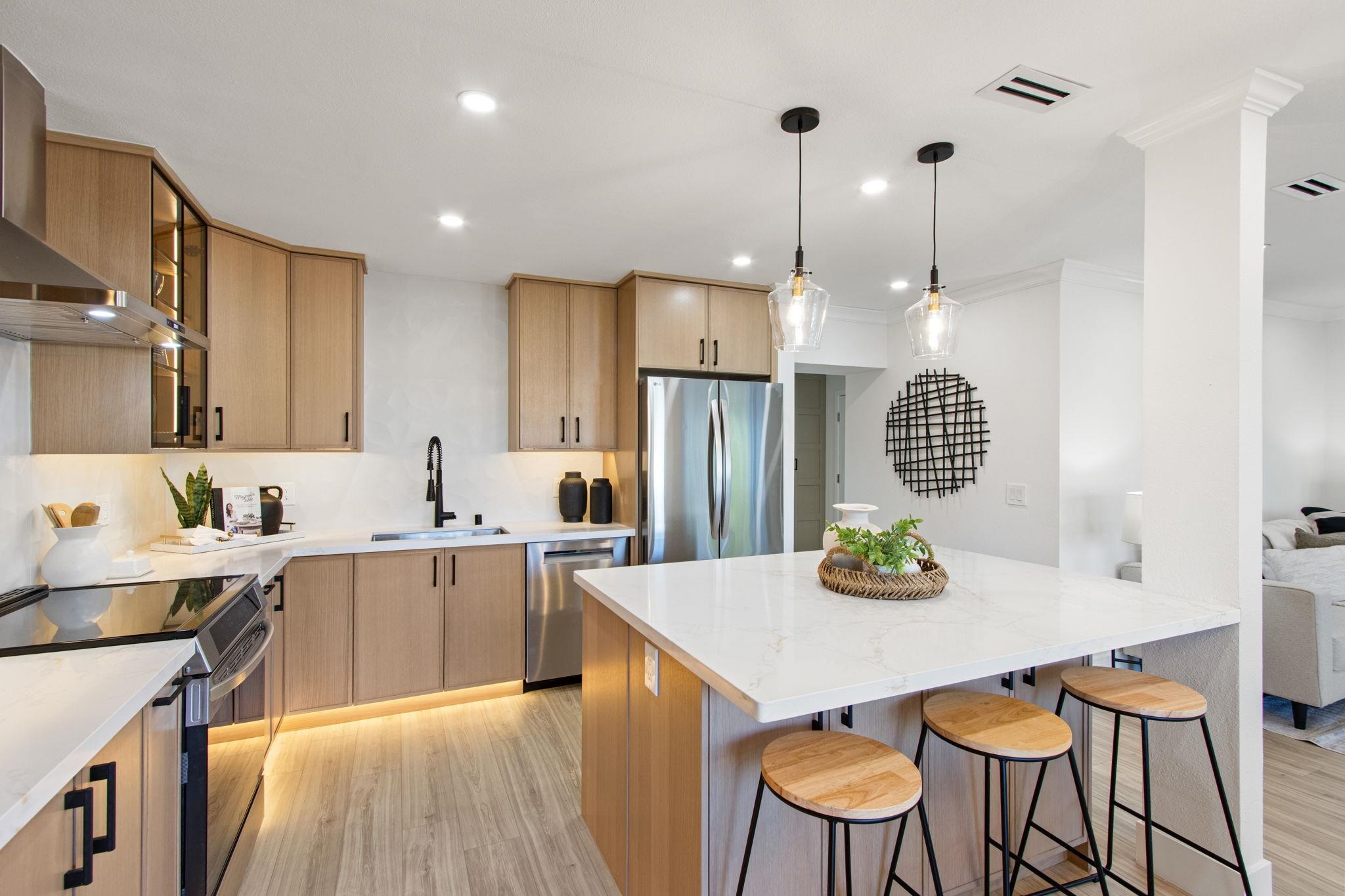 Photo #6: 41120016 Listing: Photo #6