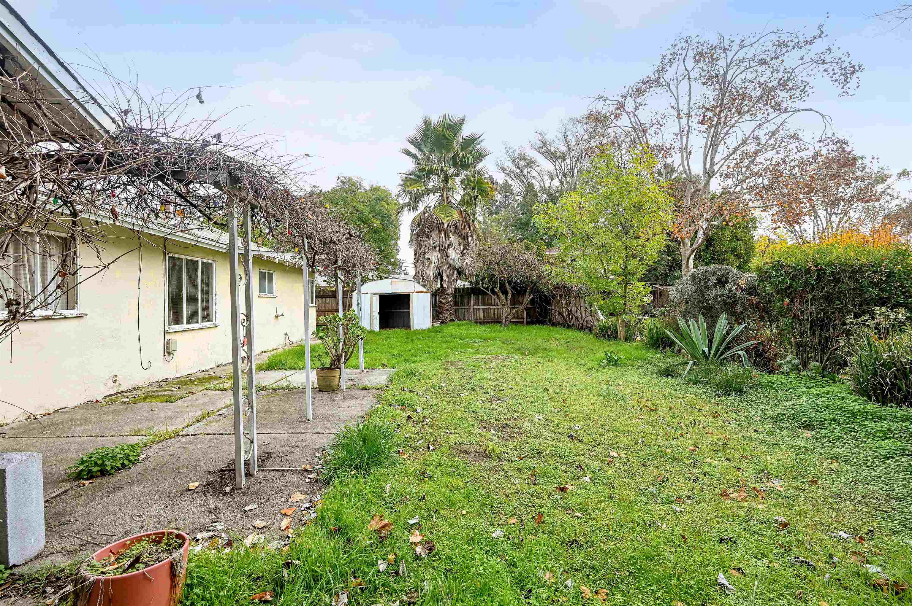 Detail Gallery Image 18 of 22 For 107 Adria Dr, Pleasant Hill,  CA 94523 - 3 Beds | 1 Baths