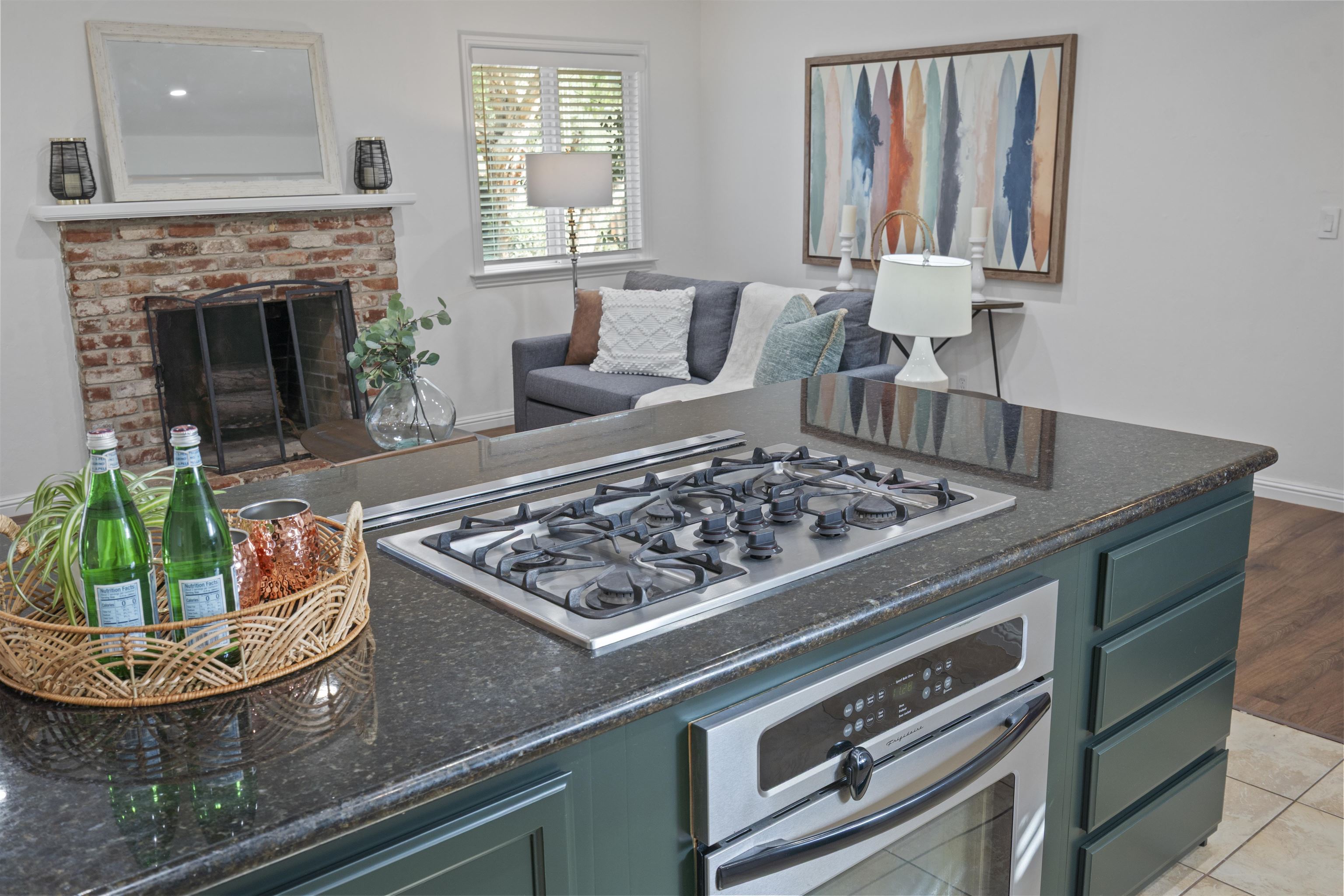 Detail Gallery Image 16 of 43 For 5607 Lassen Ct, Clayton,  CA 94517 - 3 Beds | 2 Baths