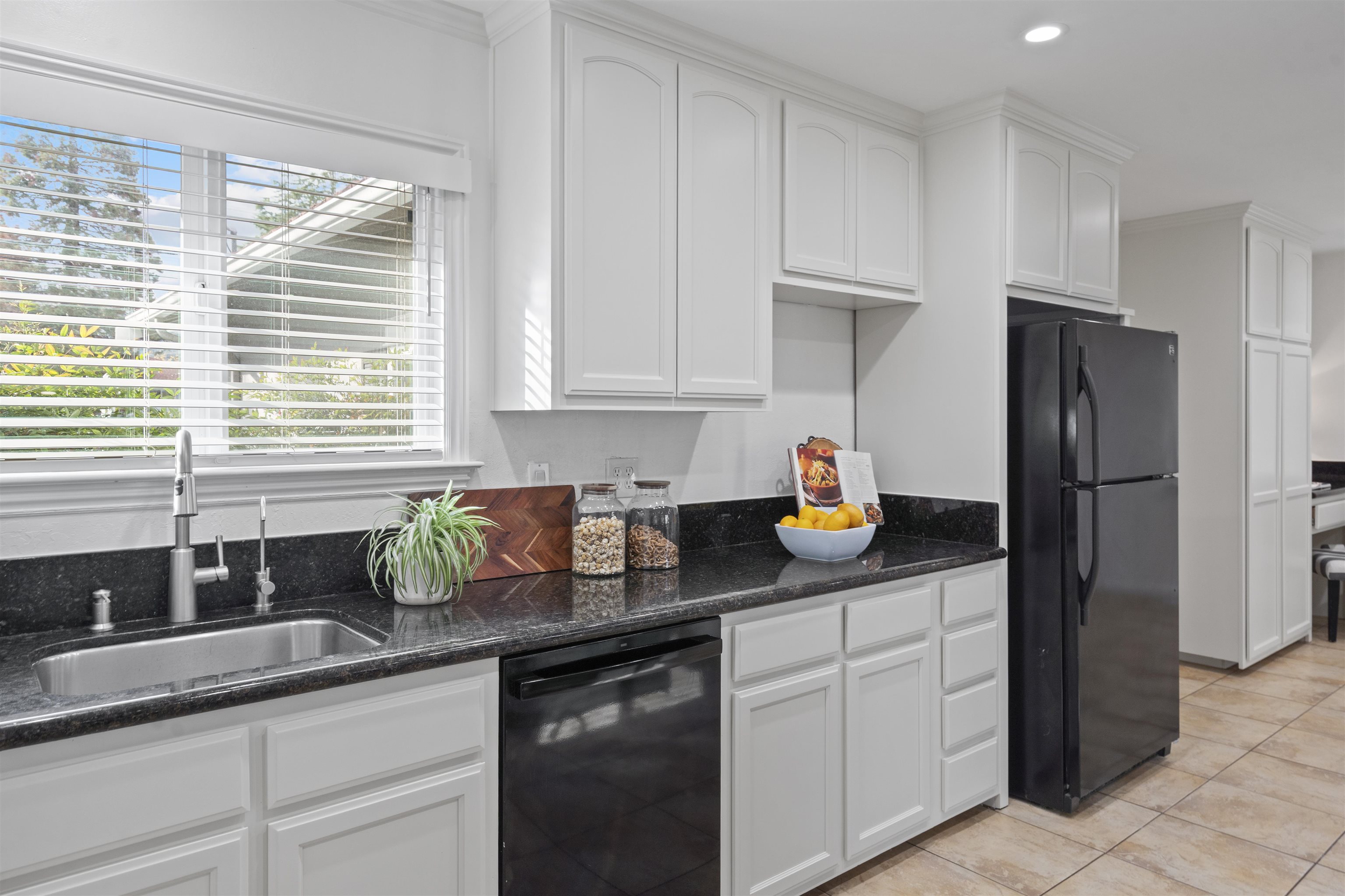 Detail Gallery Image 18 of 43 For 5607 Lassen Ct, Clayton,  CA 94517 - 3 Beds | 2 Baths