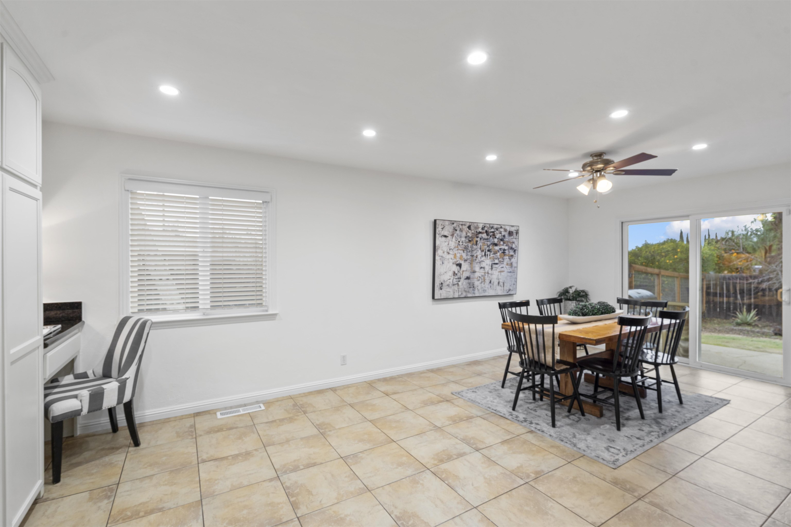 Detail Gallery Image 21 of 43 For 5607 Lassen Ct, Clayton,  CA 94517 - 3 Beds | 2 Baths