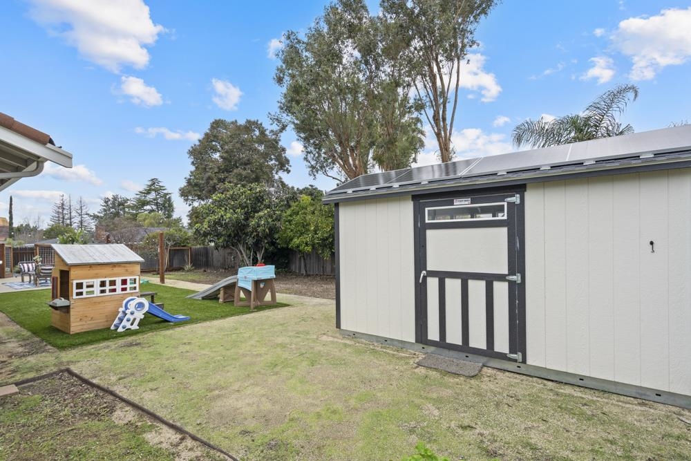 Detail Gallery Image 39 of 43 For 5607 Lassen Ct, Clayton,  CA 94517 - 3 Beds | 2 Baths