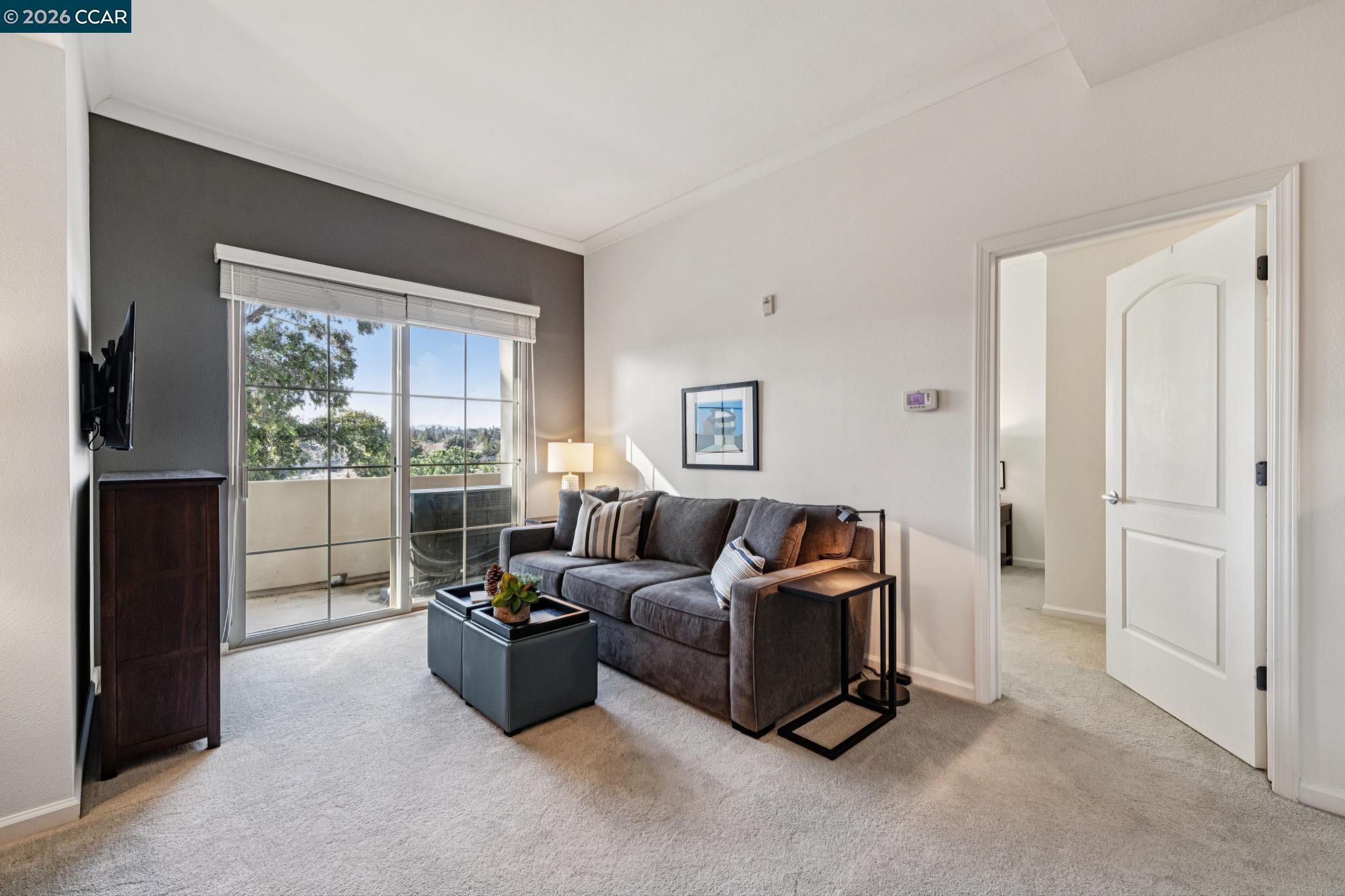 Photo #4: 41120022 Listing: Photo #4