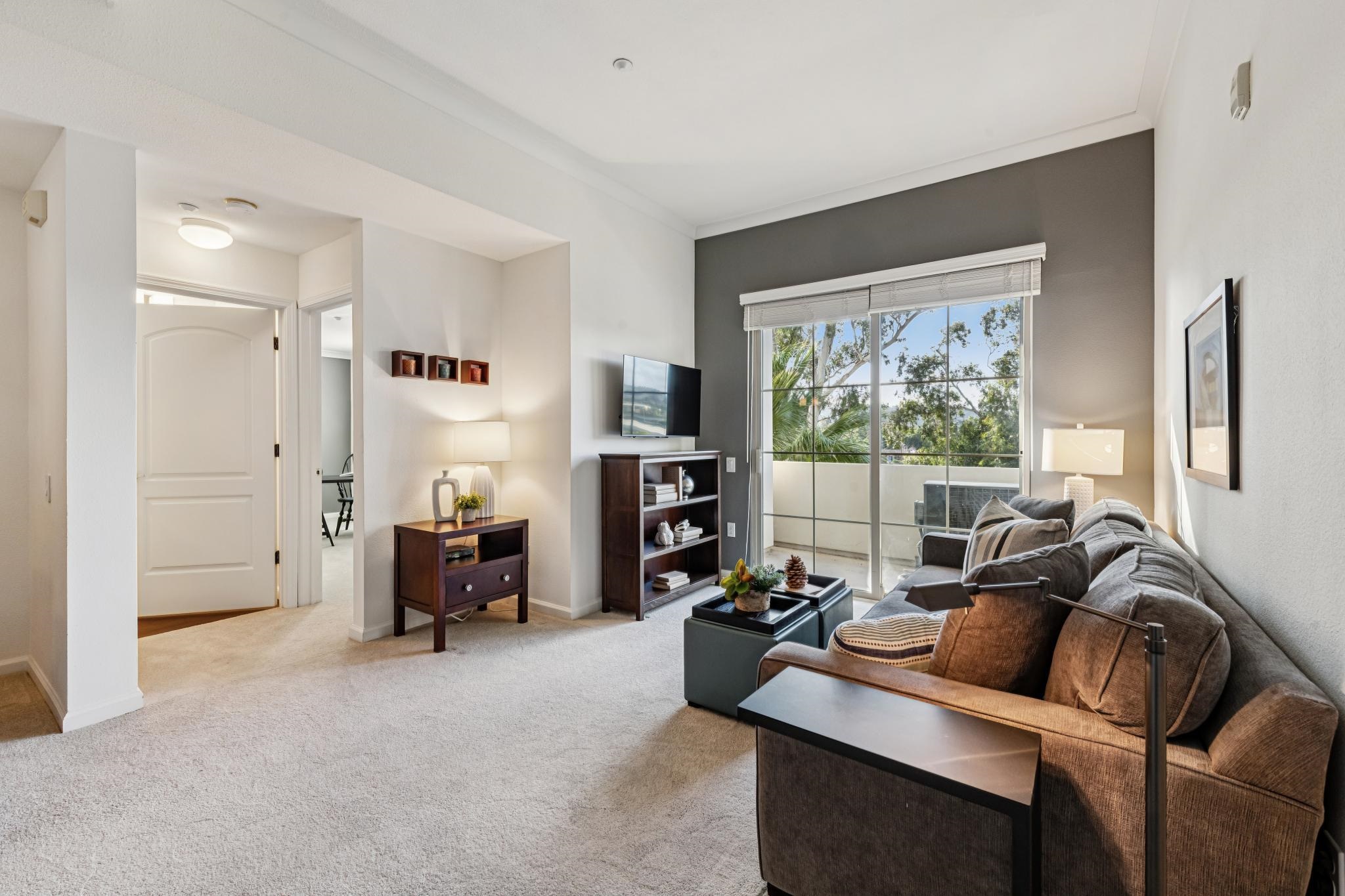 Photo #5: 41120022 Listing: Photo #5