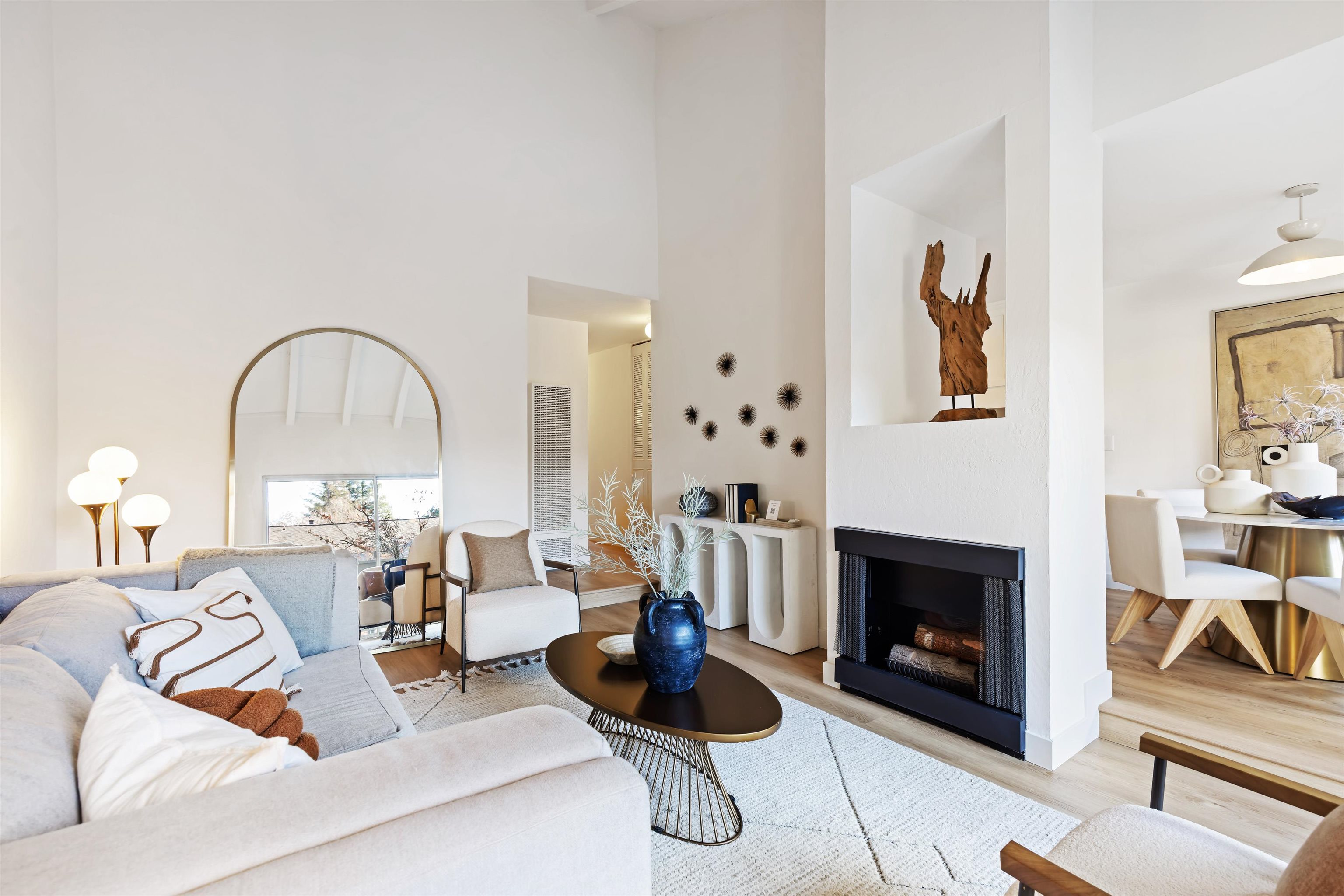 Photo #3: 41120024 Listing: Photo #3