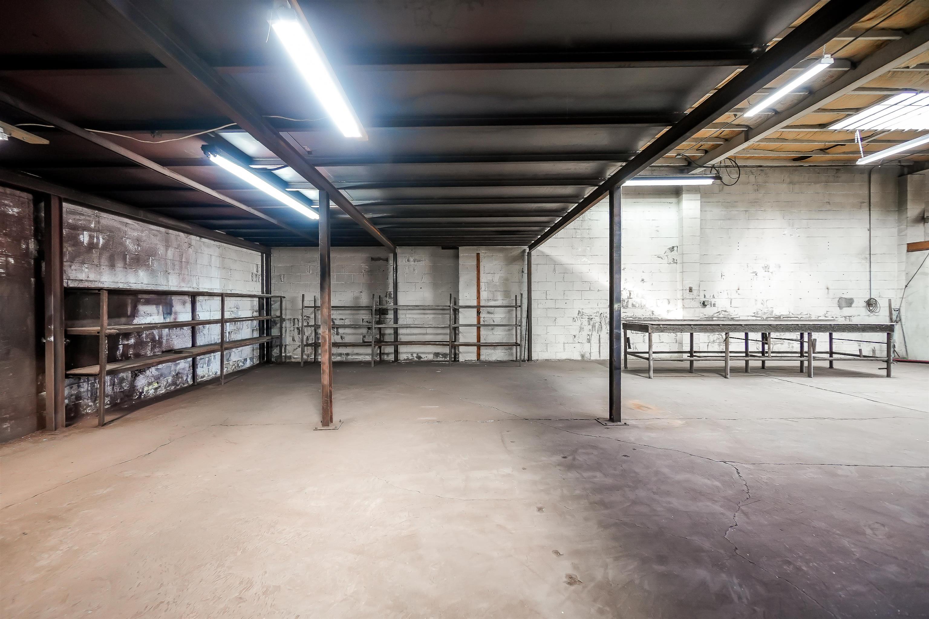 Detail Gallery Image 13 of 24 For 954 86th Ave, Oakland,  CA 94621 - – Beds | – Baths