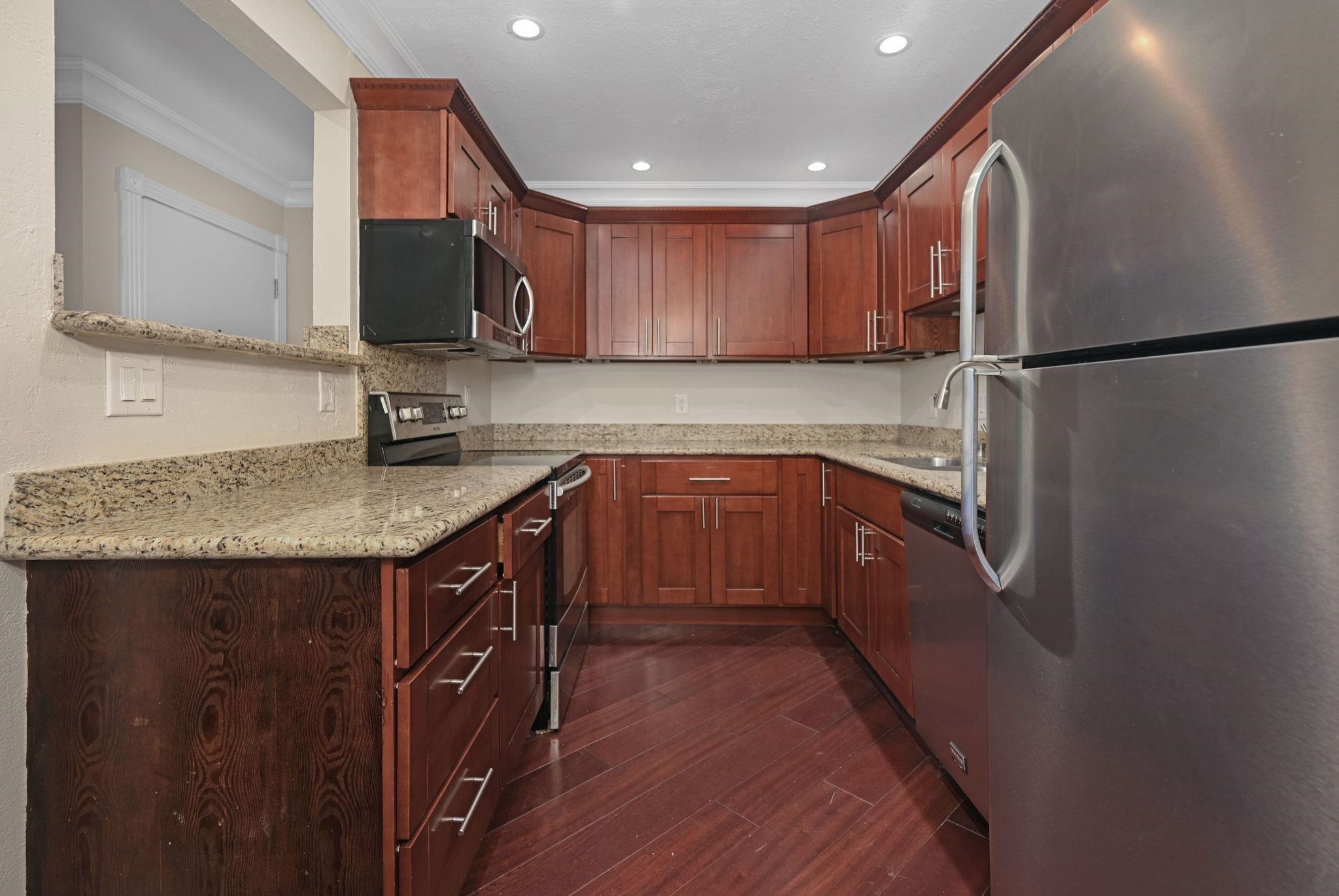 Detail Gallery Image 13 of 37 For 1463 Marchbanks Dr #2,  Walnut Creek,  CA 94598 - 2 Beds | 1 Baths