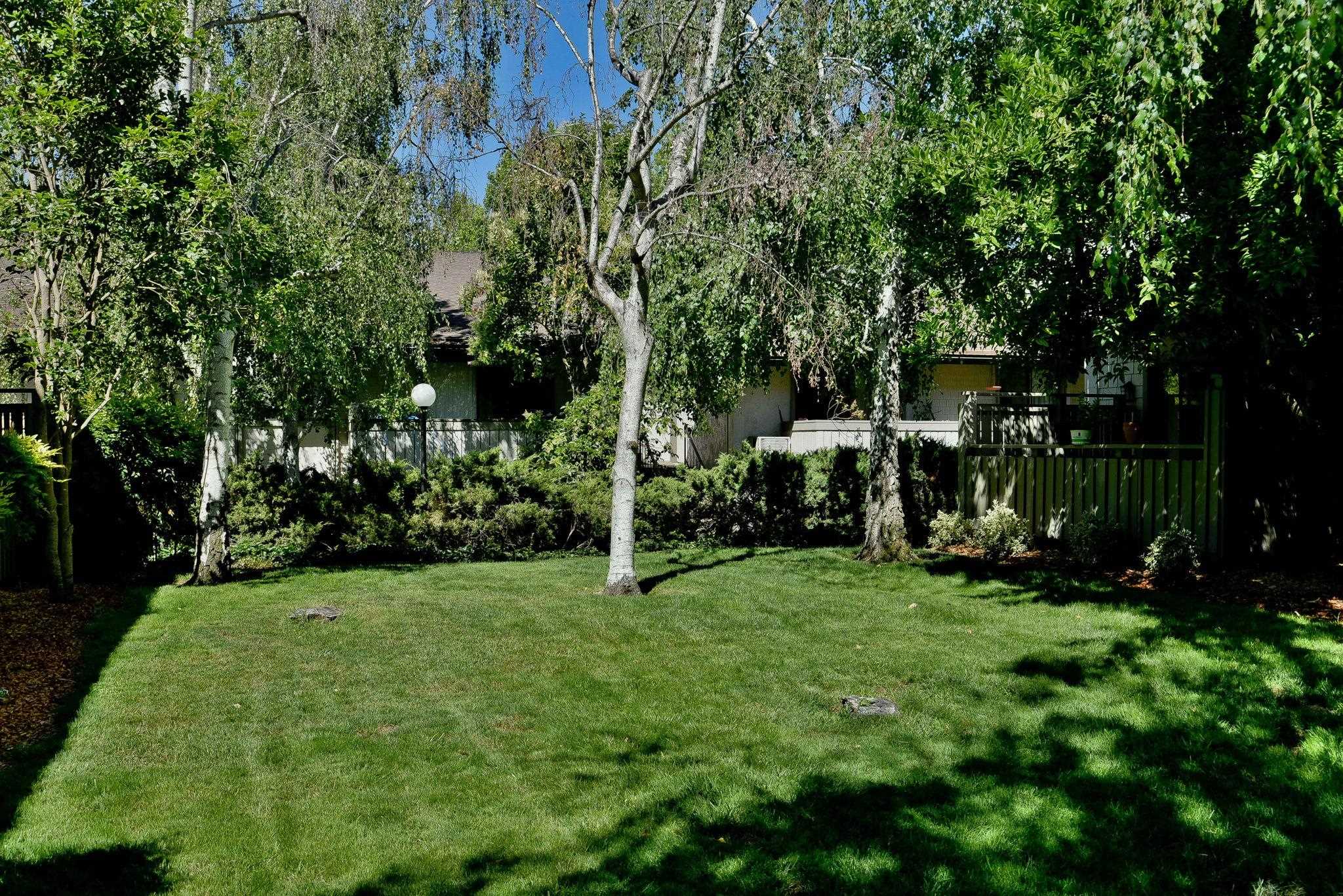 Detail Gallery Image 25 of 37 For 1463 Marchbanks Dr #2,  Walnut Creek,  CA 94598 - 2 Beds | 1 Baths