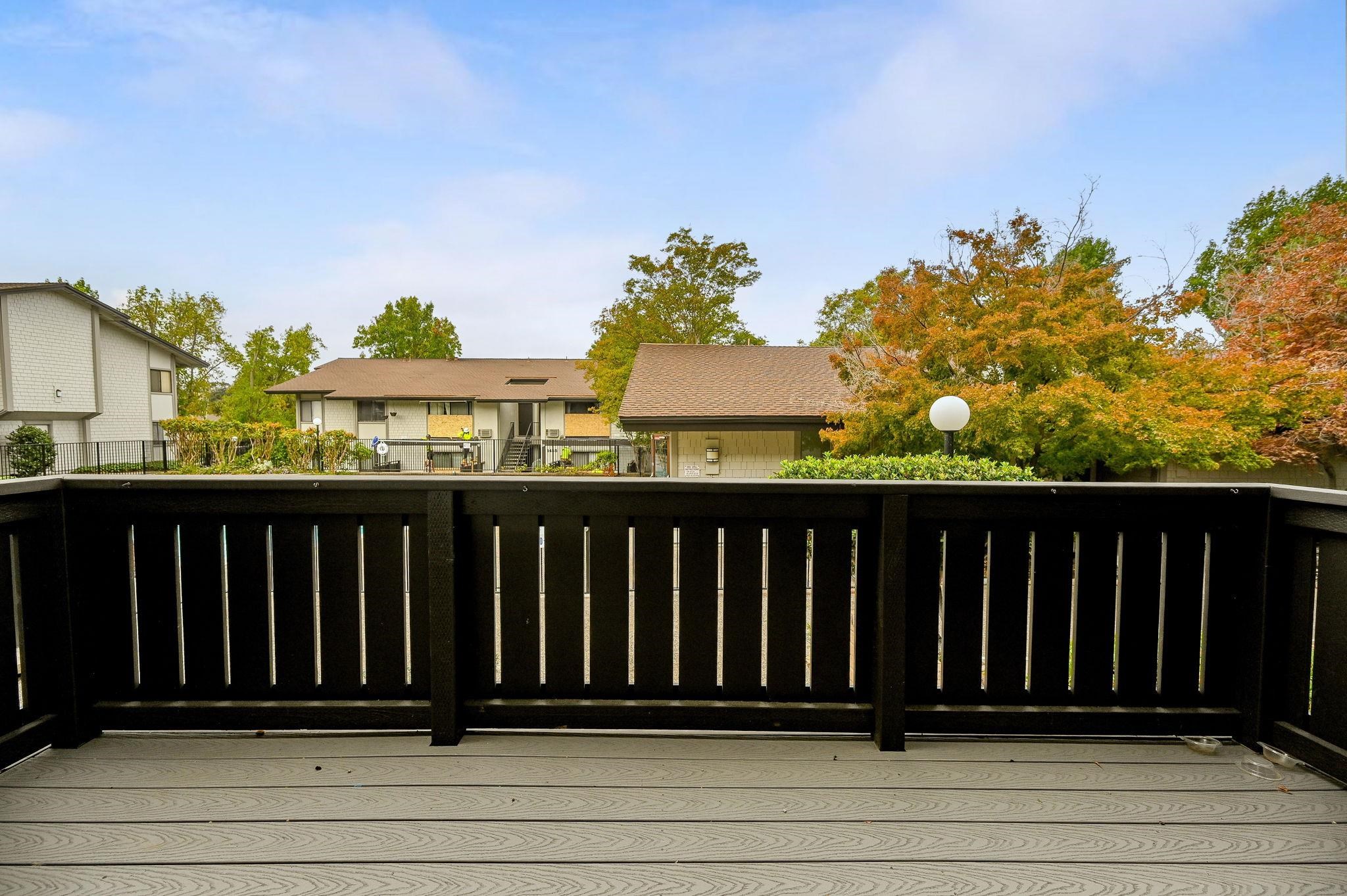 Detail Gallery Image 9 of 37 For 1463 Marchbanks Dr #2,  Walnut Creek,  CA 94598 - 2 Beds | 1 Baths